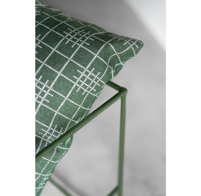 Sierra Chair X Max Humphrey in schmalem Design (Pulverbeschichtet) im Angebot