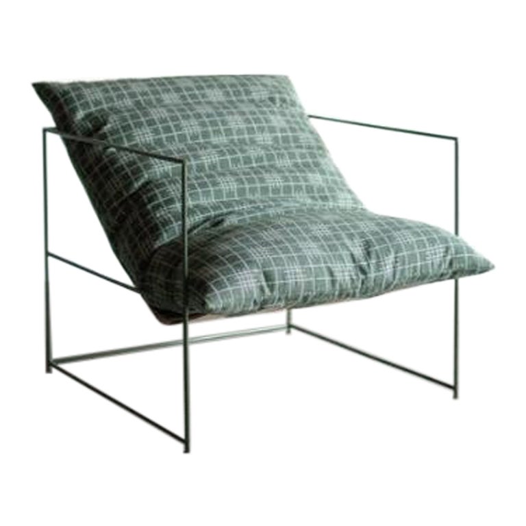 Sierra Chair X Max Humphrey in Standard
