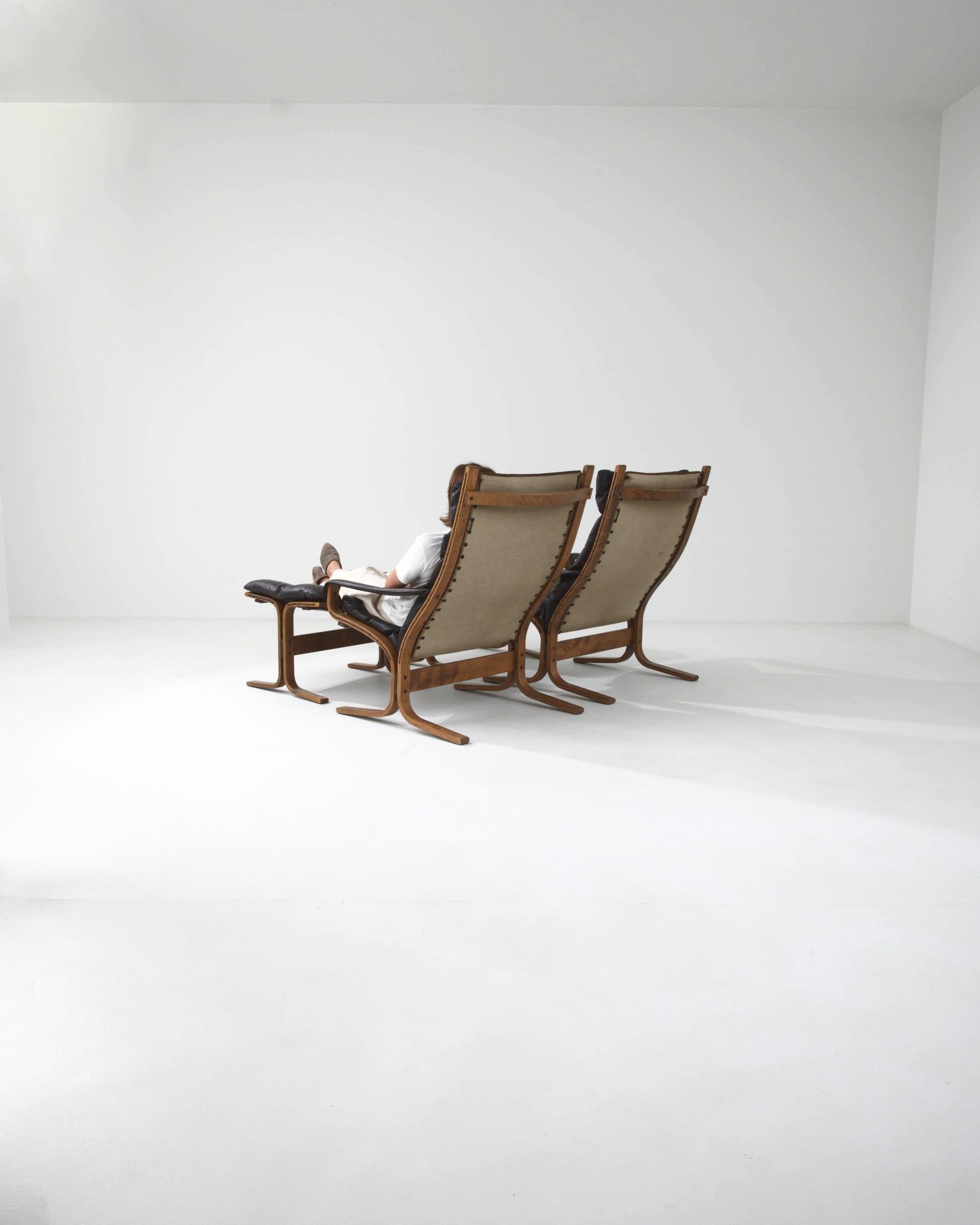 Mid-20th Century “Siesta” Armchairs with Ottomans by I. Relling, a Pair
