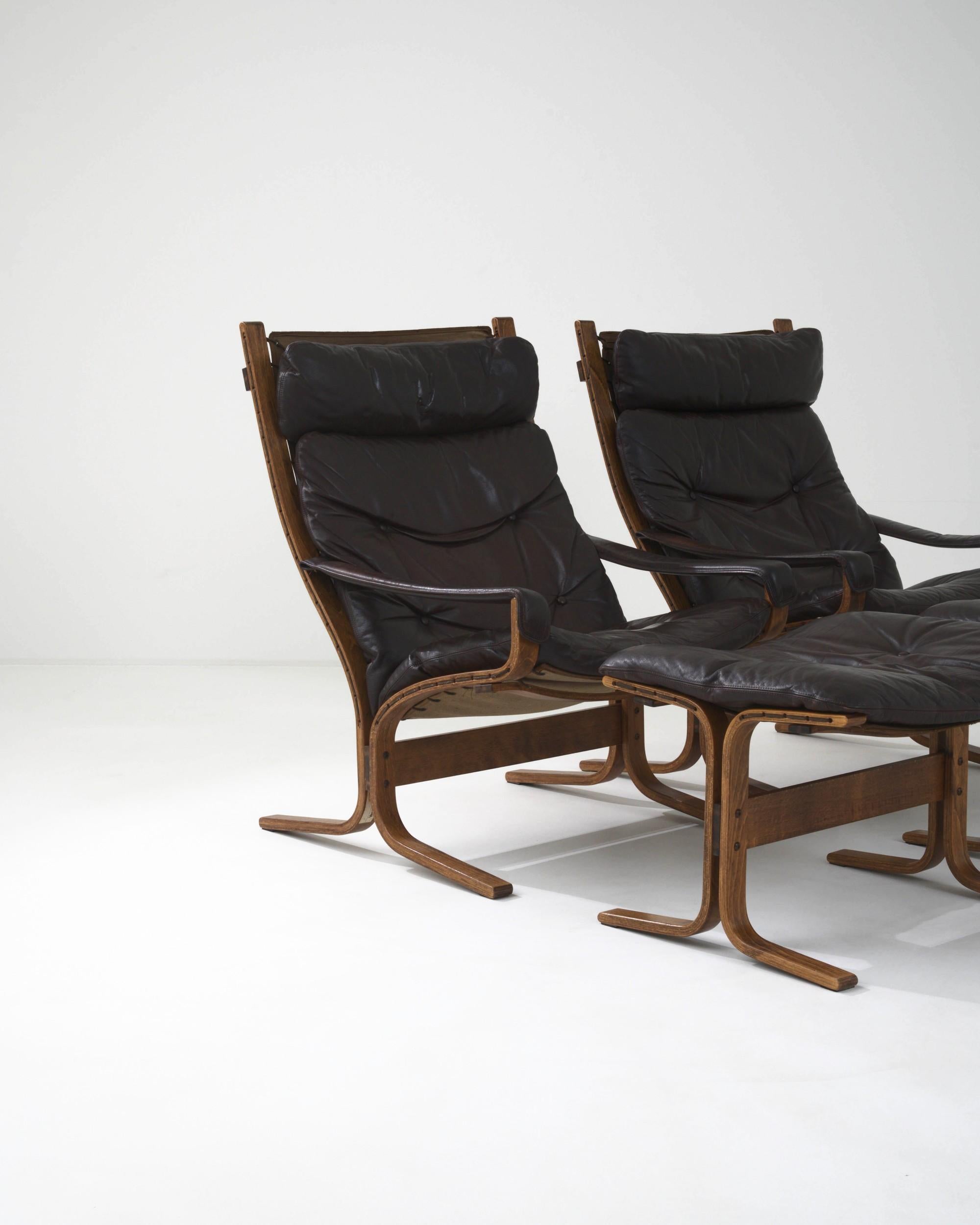 “Siesta” Armchairs with Ottomans by I. Relling, a Pair 1