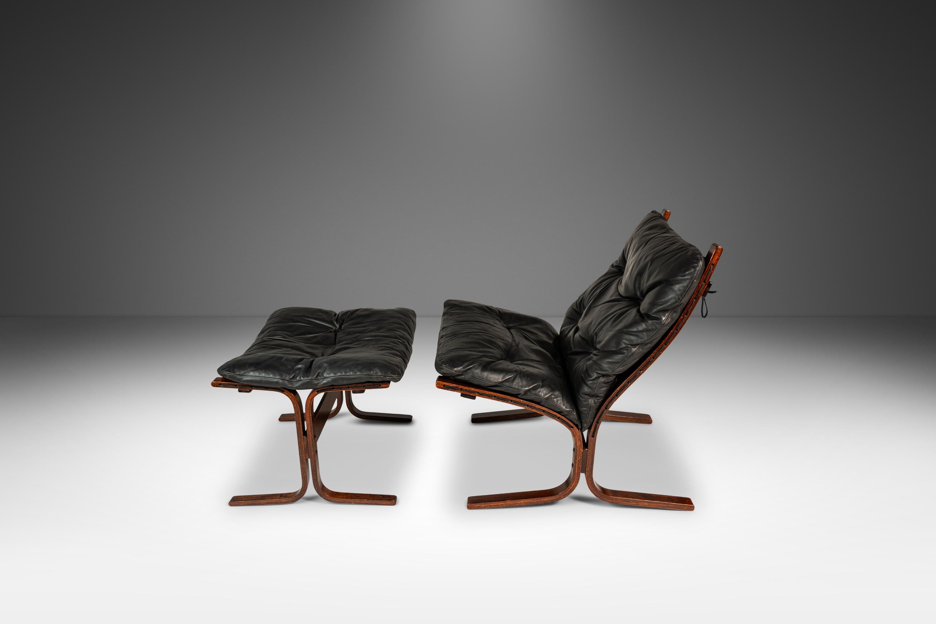  Presentamos un conjunto de Silla y Otomana 