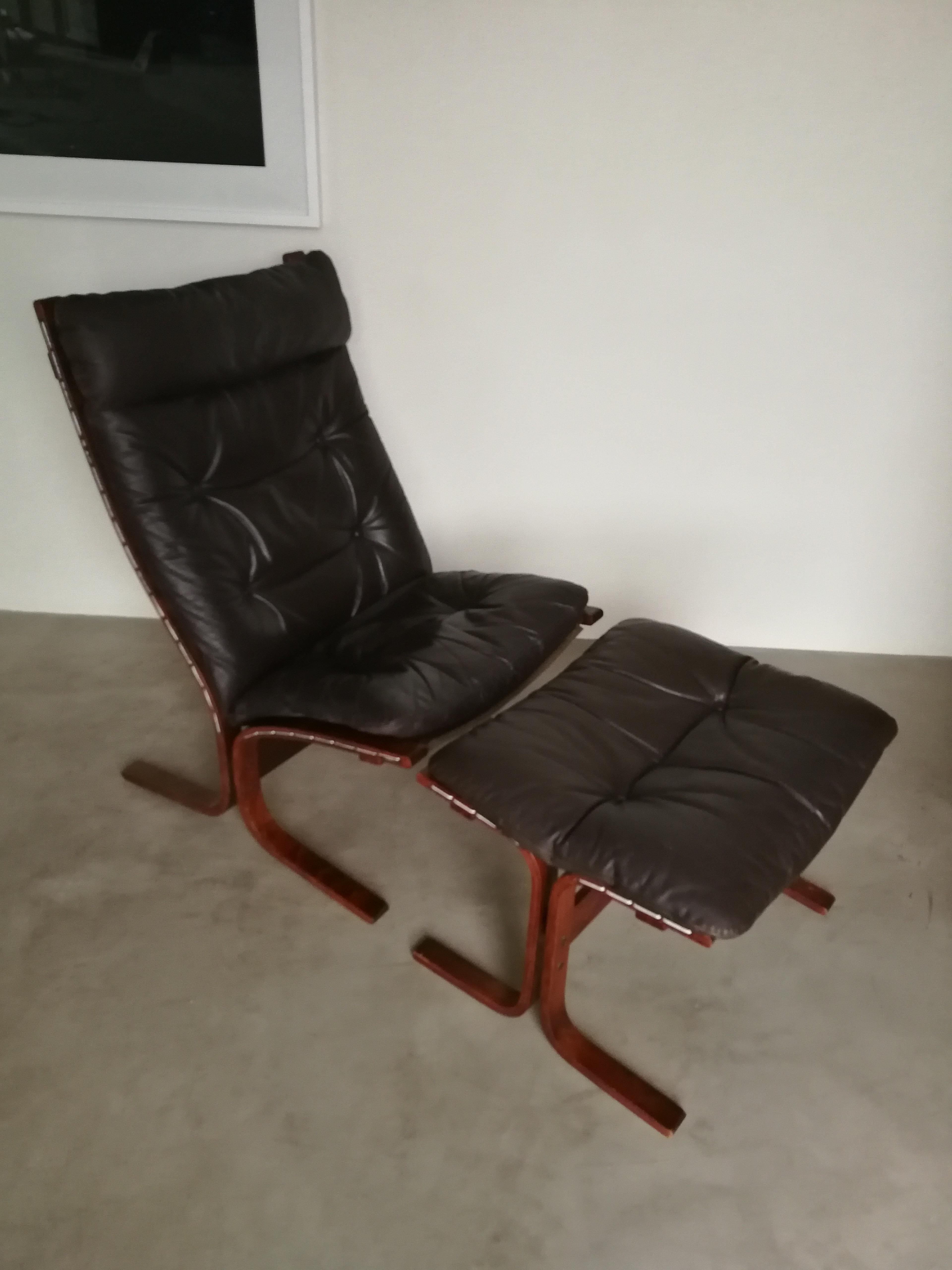 Late 20th Century Siesta High Back Lounge Chair and Ottoman by Ingmar Relling for Westnofa