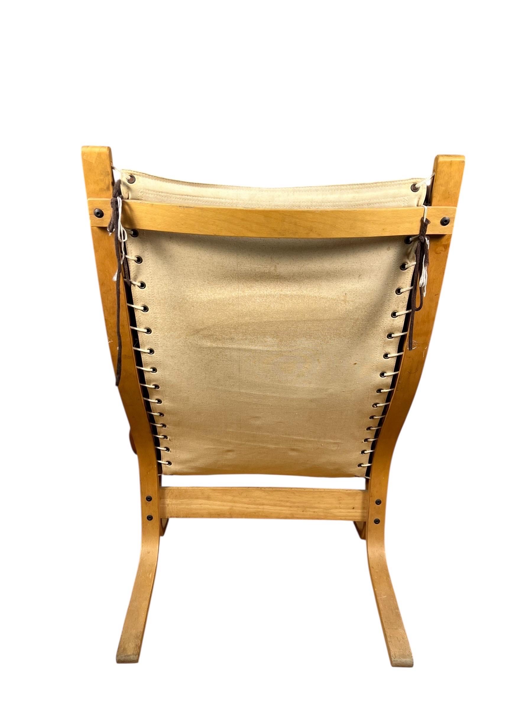 Suédois Chaise haute en cuir Siesta d'Ingmar Relling pour Westnofa, 1960s en vente