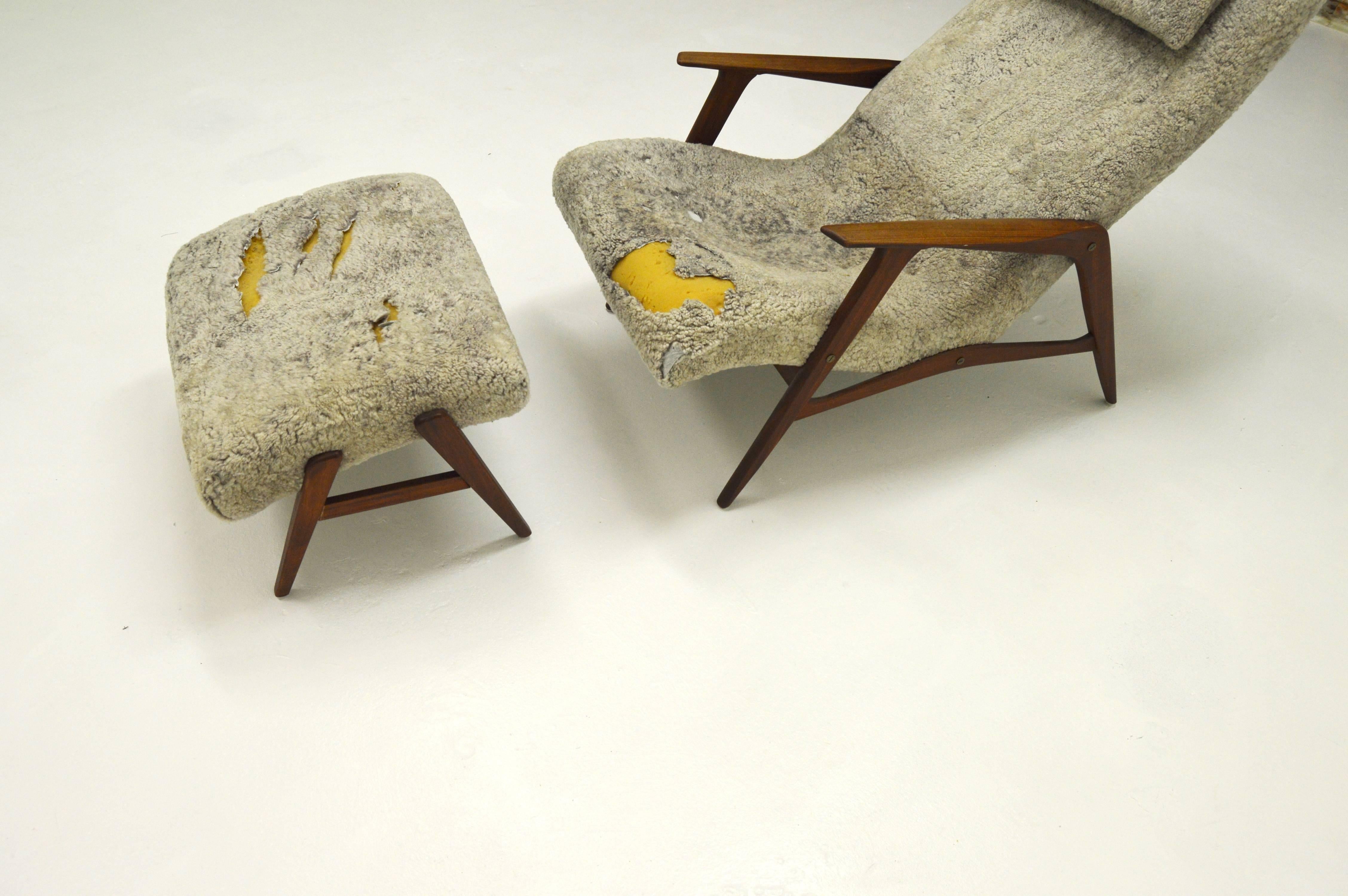 Siesta Lounge Chair by Jio Möbler, Sweden In Distressed Condition For Sale In Alvesta, SE