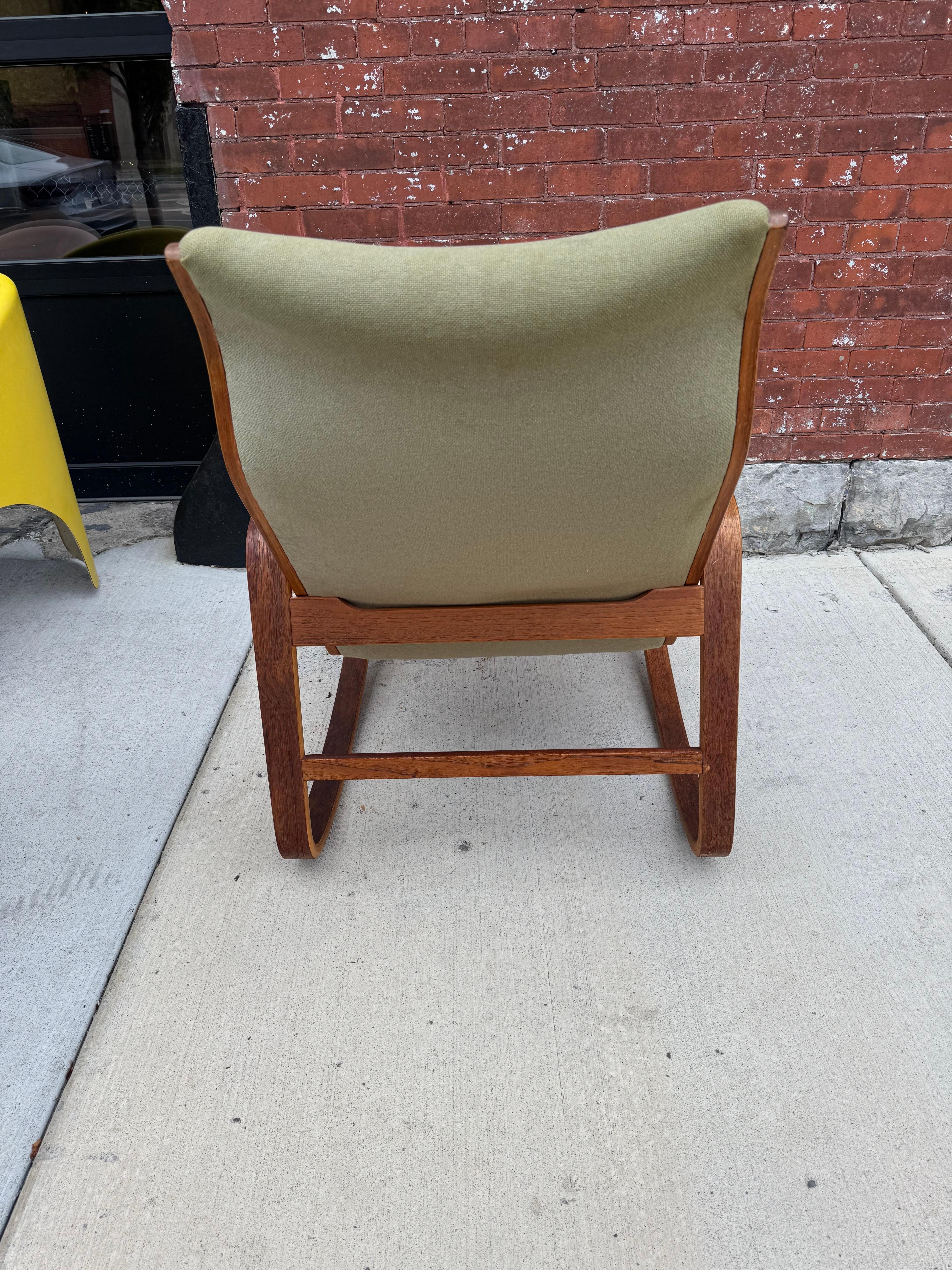 Silla mecedora Siesta de Ingmar Relling para Westnofa de Noruega en Bastante bueno estado para la venta en Buffalo, NY