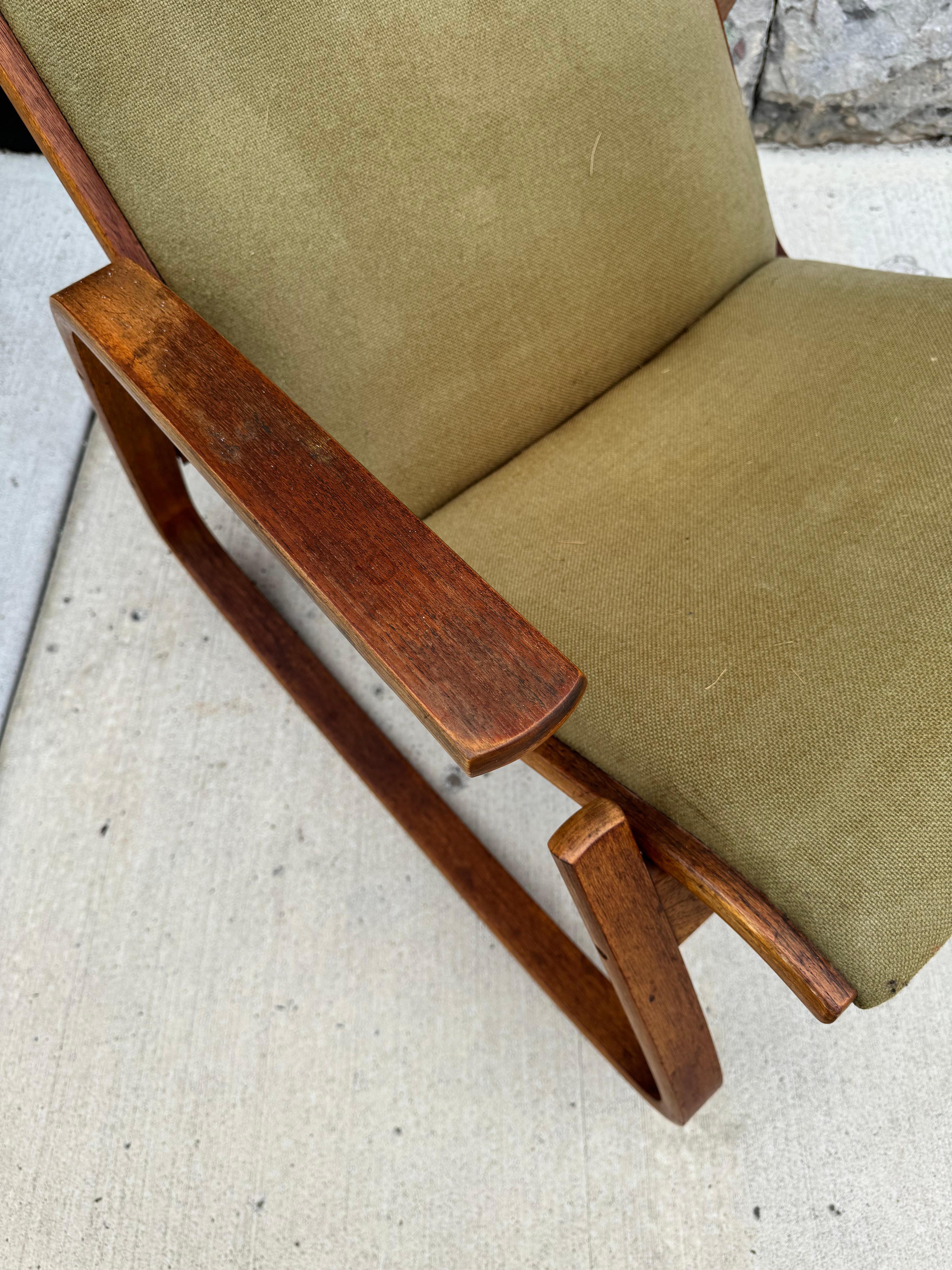 Silla mecedora Siesta de Ingmar Relling para Westnofa de Noruega mediados del siglo XX en venta