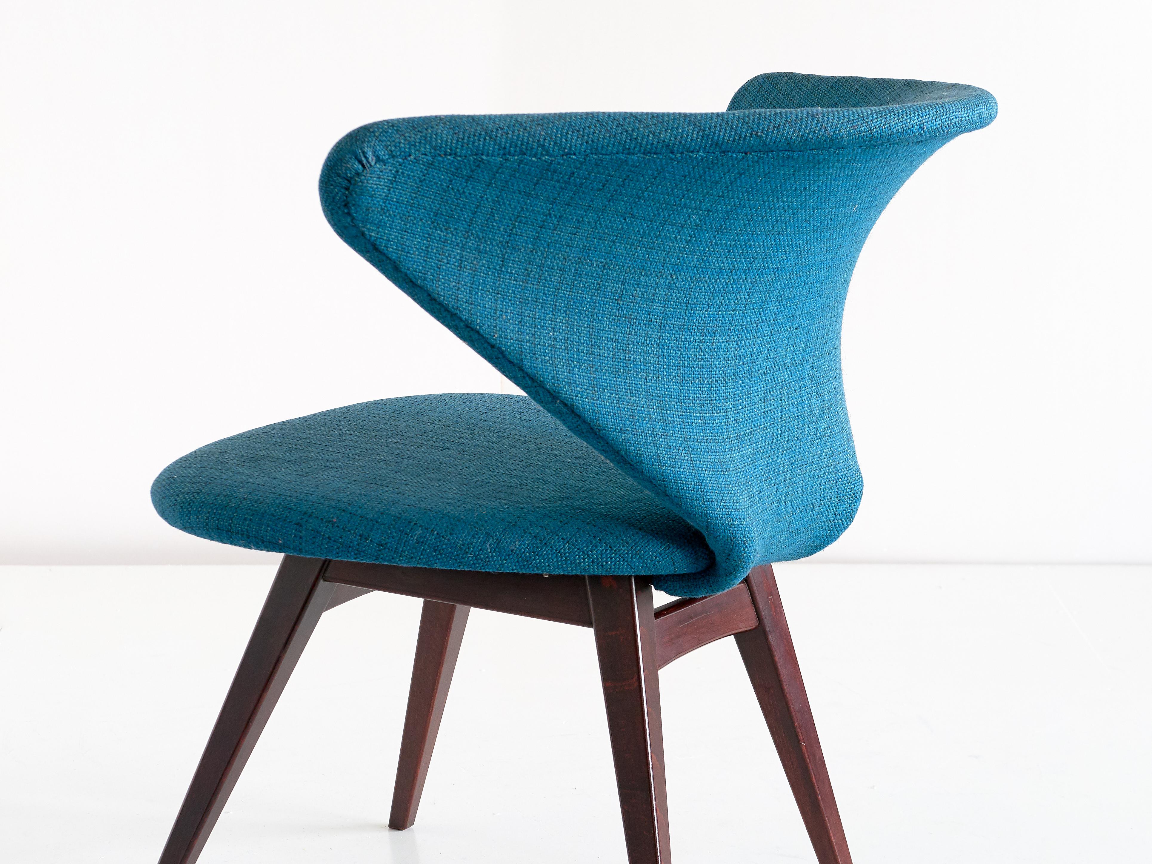 Sigfrid Ljungqvist Wing Shaped Chair, Petrol Blue Fabric and Beech, Sweden, 1958 For Sale 3