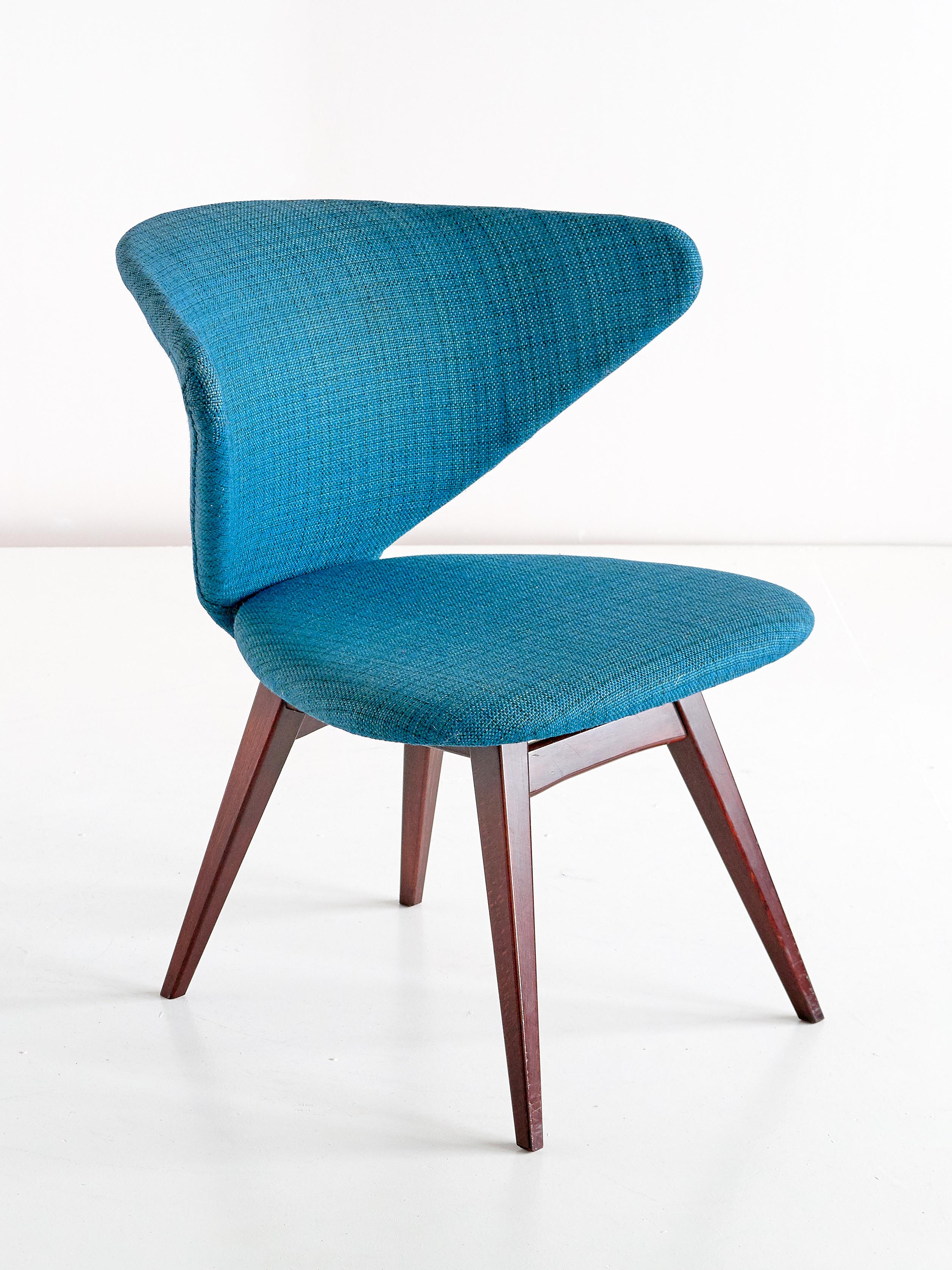 Sigfrid Ljungqvist Wing Shaped Chair, Petrol Blue Fabric and Beech, Sweden, 1958 For Sale 4