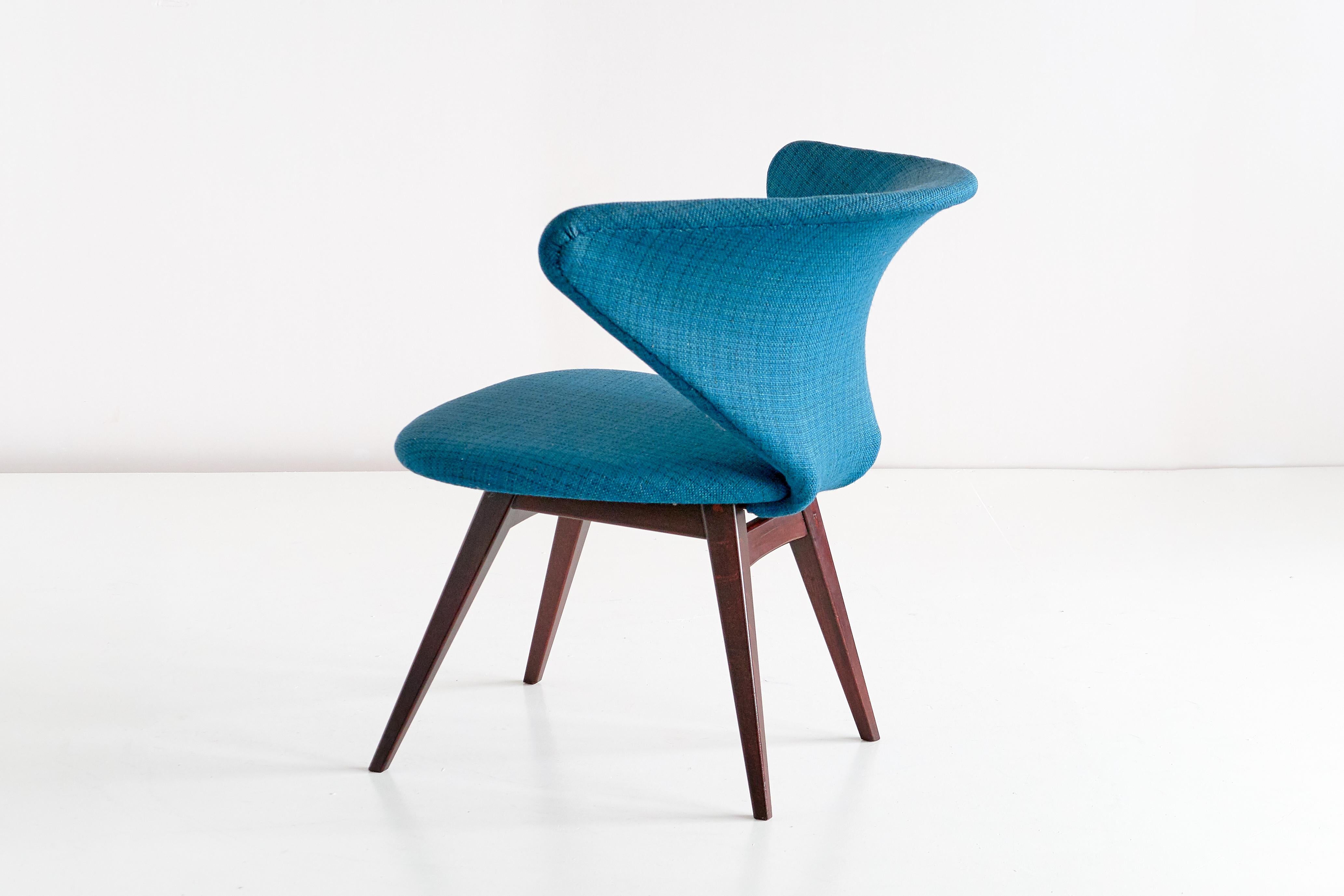 Sigfrid Ljungqvist Wing Shaped Chair, Petrol Blue Fabric and Beech, Sweden, 1958 For Sale 2