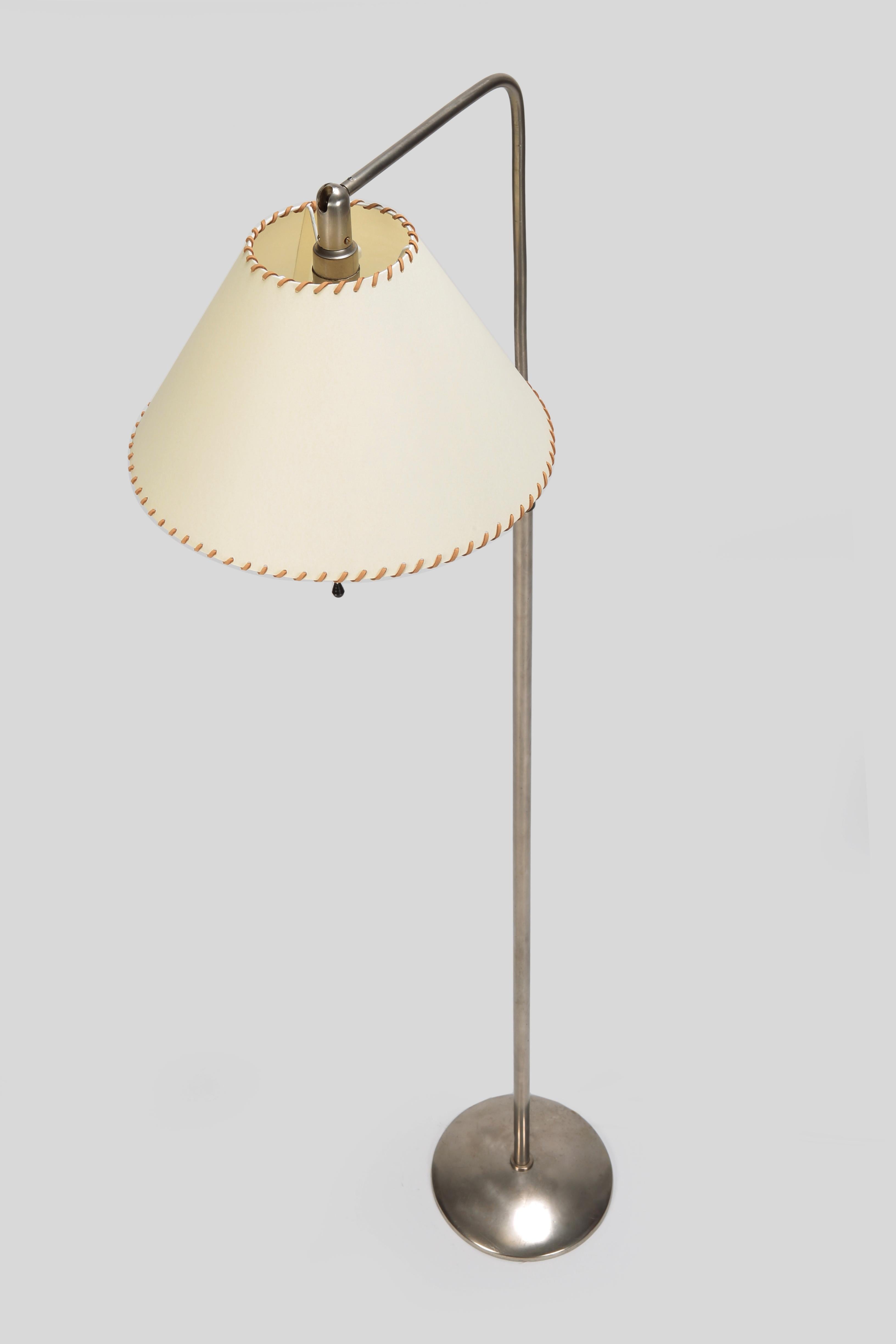 Sigfried Giedion Floor Lamp BAG Turgi, 1940s In Good Condition For Sale In Basel, CH