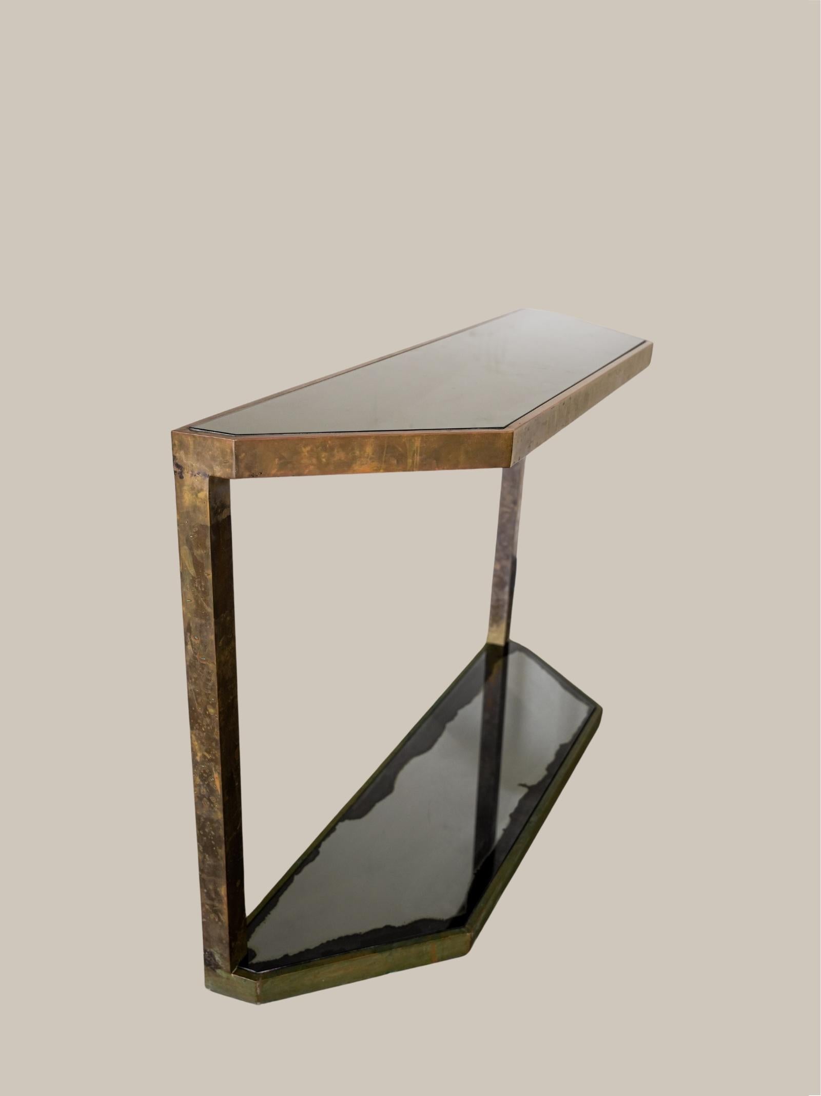 According to founder Jorge Luis Cruzata,” In Spanish, siglo means century and moderno means modern, so for me the name encompasses the convergence of the past and future, vintage and contemporary, old and new, antiquity and modernity, that is Siglo