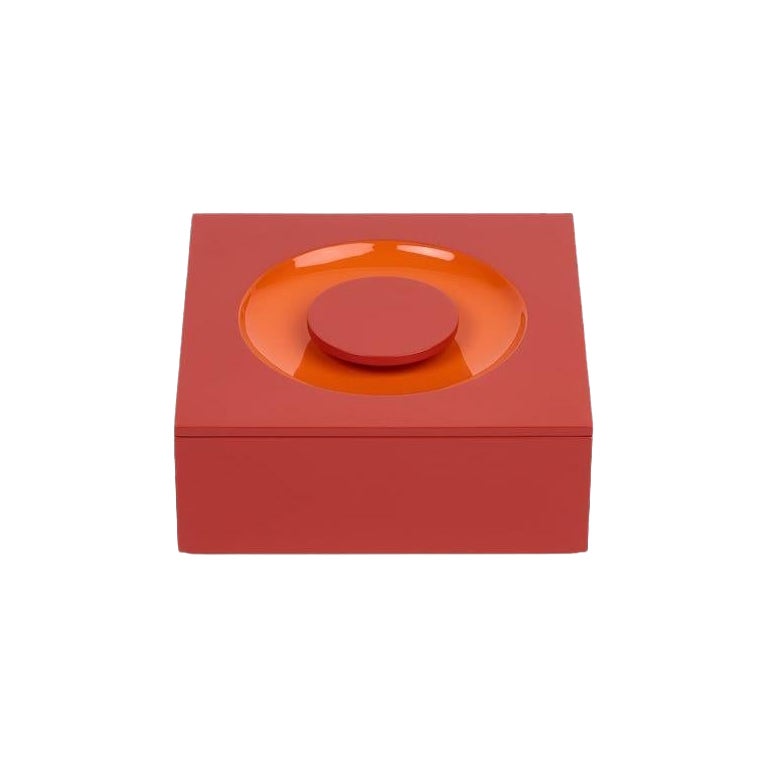 SIGN Box Round, Kerylos & Tangerine by Reda Amalou