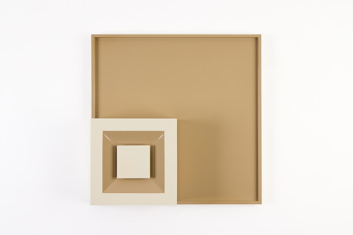 SIGN Box Square, White Sand & Mastic by Reda Amalou In New Condition For Sale In Paris, FR
