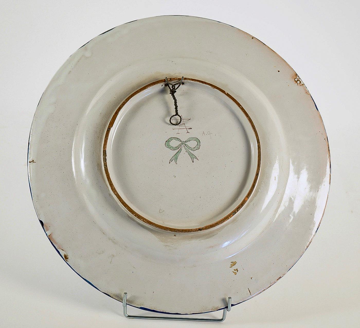 Sign by A Montagnon, Late 19th Century, Magnificent Faience Never Round Dish im Angebot 3