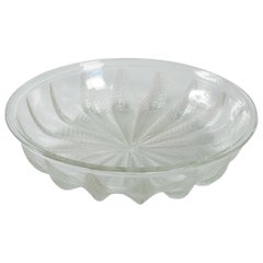 Sign by René Lalique France Round Opalescent Glass "Chataignier", circa 1940