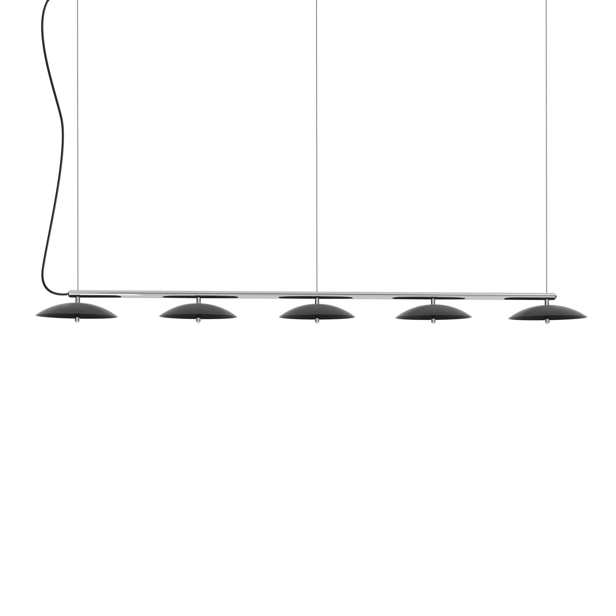 Pendentif linéaire Signal, par Souda, extra-long, noir et laiton, sur commande en vente 4