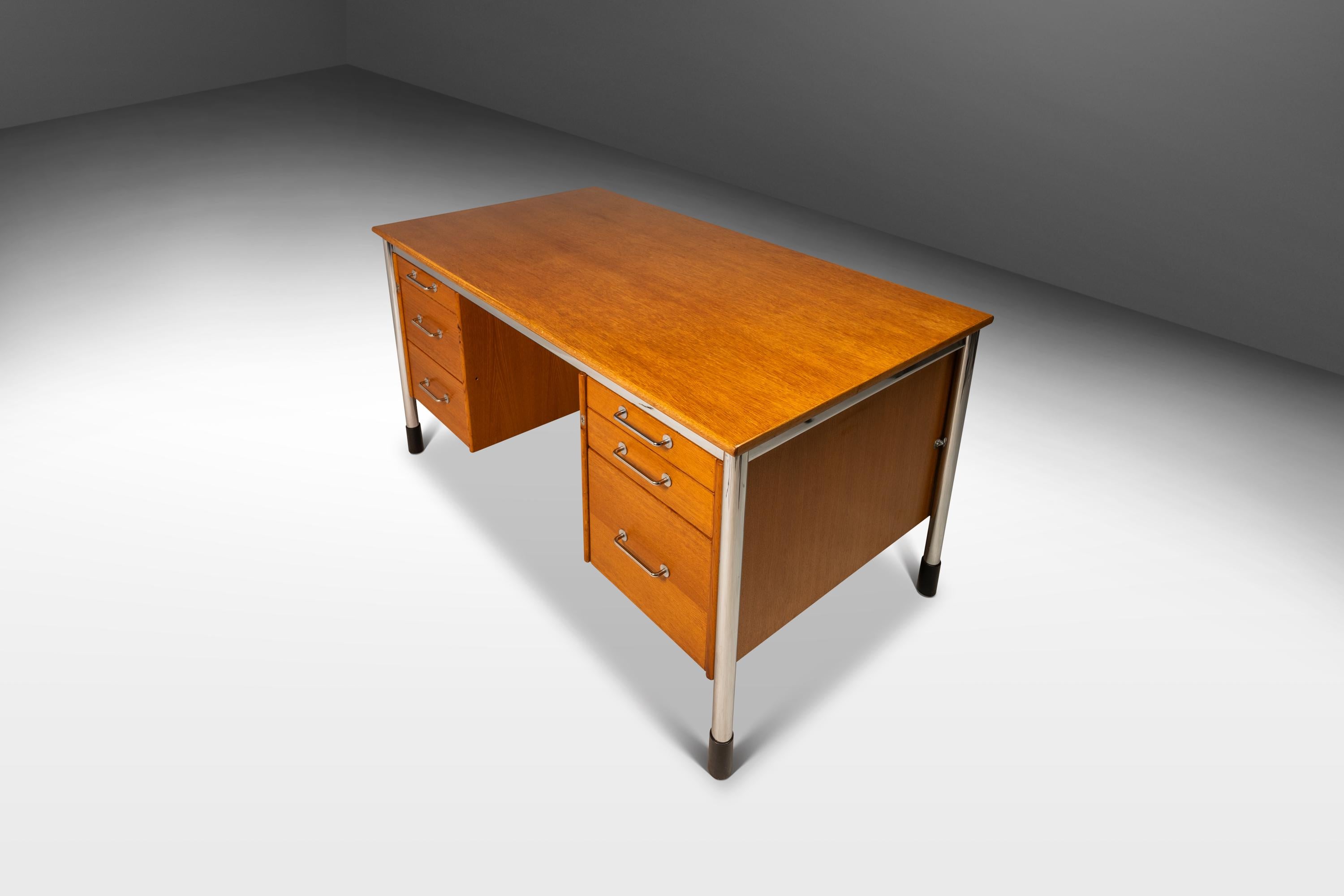 Swedish 'Signatur' Executive Desk in Honey Oak, Tord Bjorklund for IKEA, Sweden, c. 1980