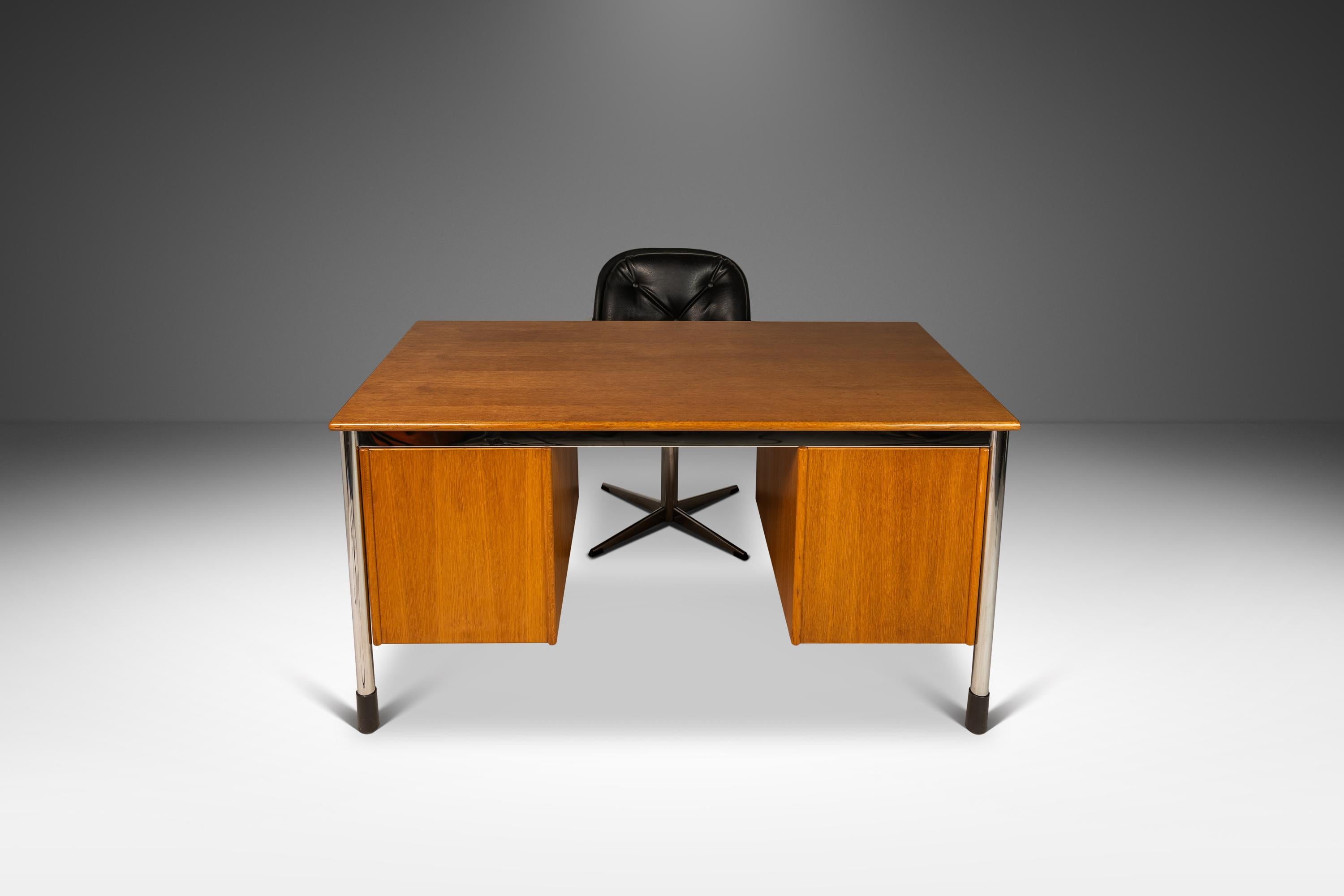 'Signatur' Executive Desk in Honey Oak, Tord Bjorklund for IKEA, Sweden, c. 1980 1
