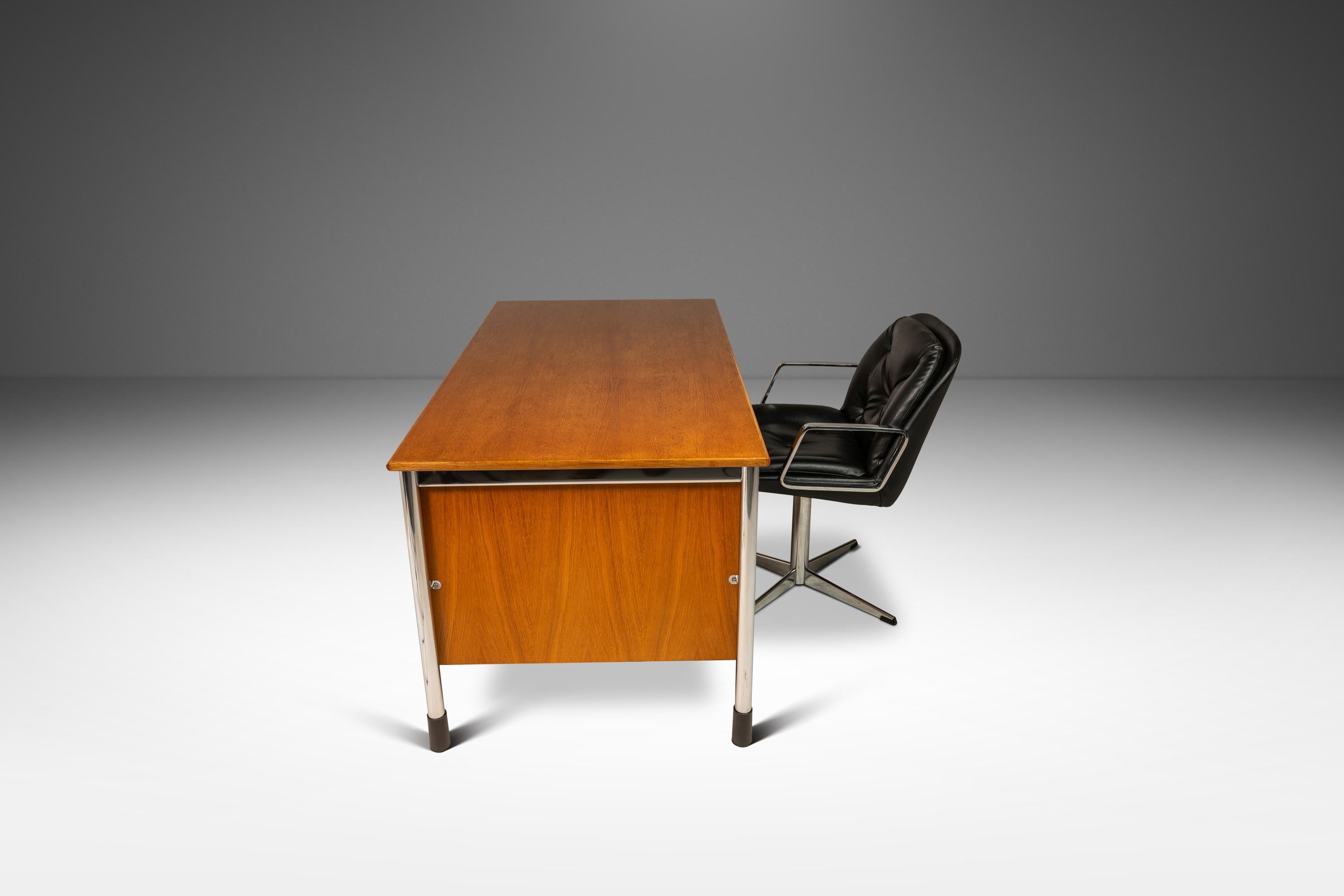 'Signatur' Executive Desk in Honey Oak, Tord Bjorklund for IKEA, Sweden, c. 1980 2