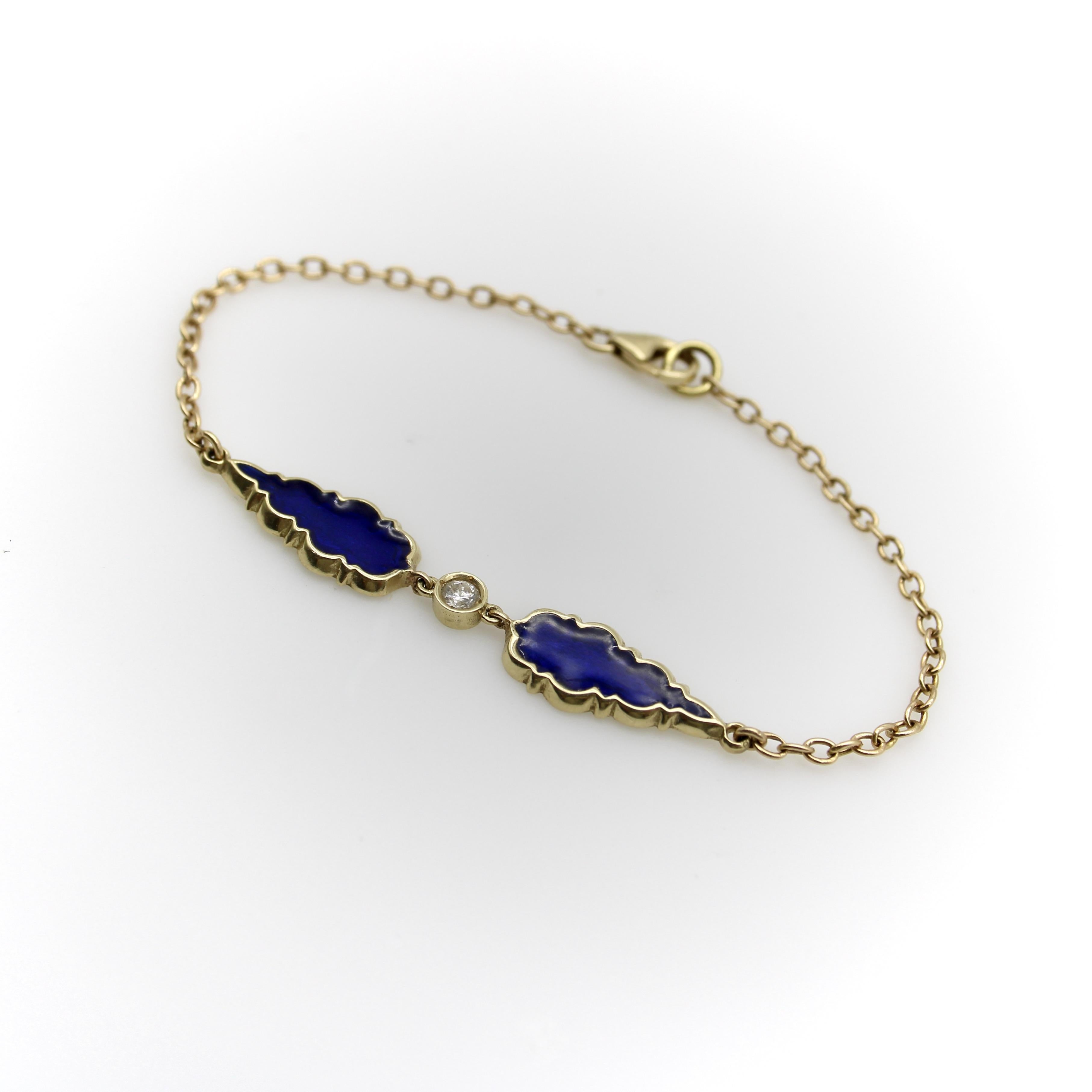 Bracelet en or 14K Signature Gothic Teardrop Diamond and Blue Enamel Bon état - En vente à Venice, CA