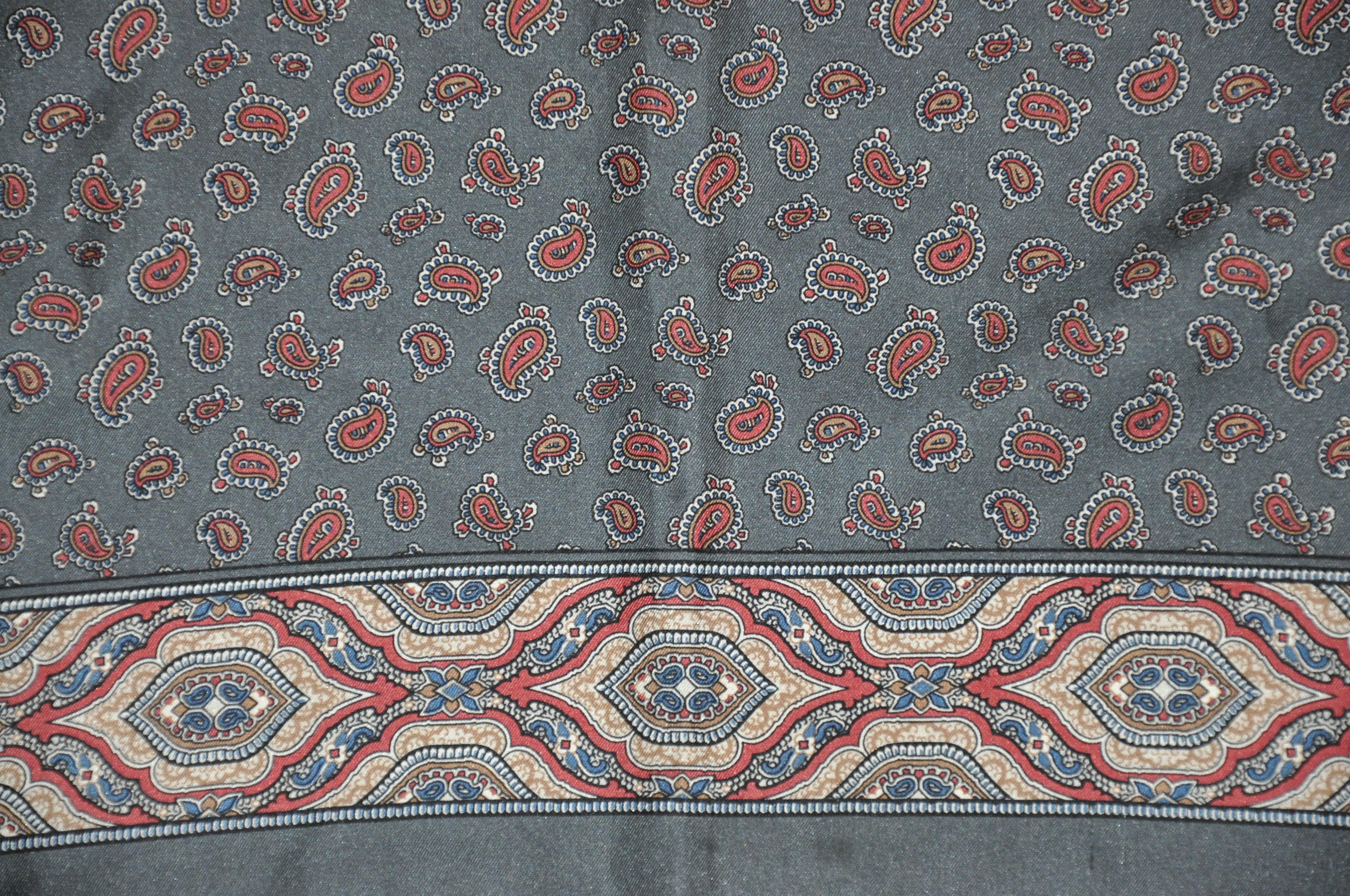 Signature Classic Shades of Gray Paisley Silk Handkerchief  In Good Condition For Sale In New York, NY