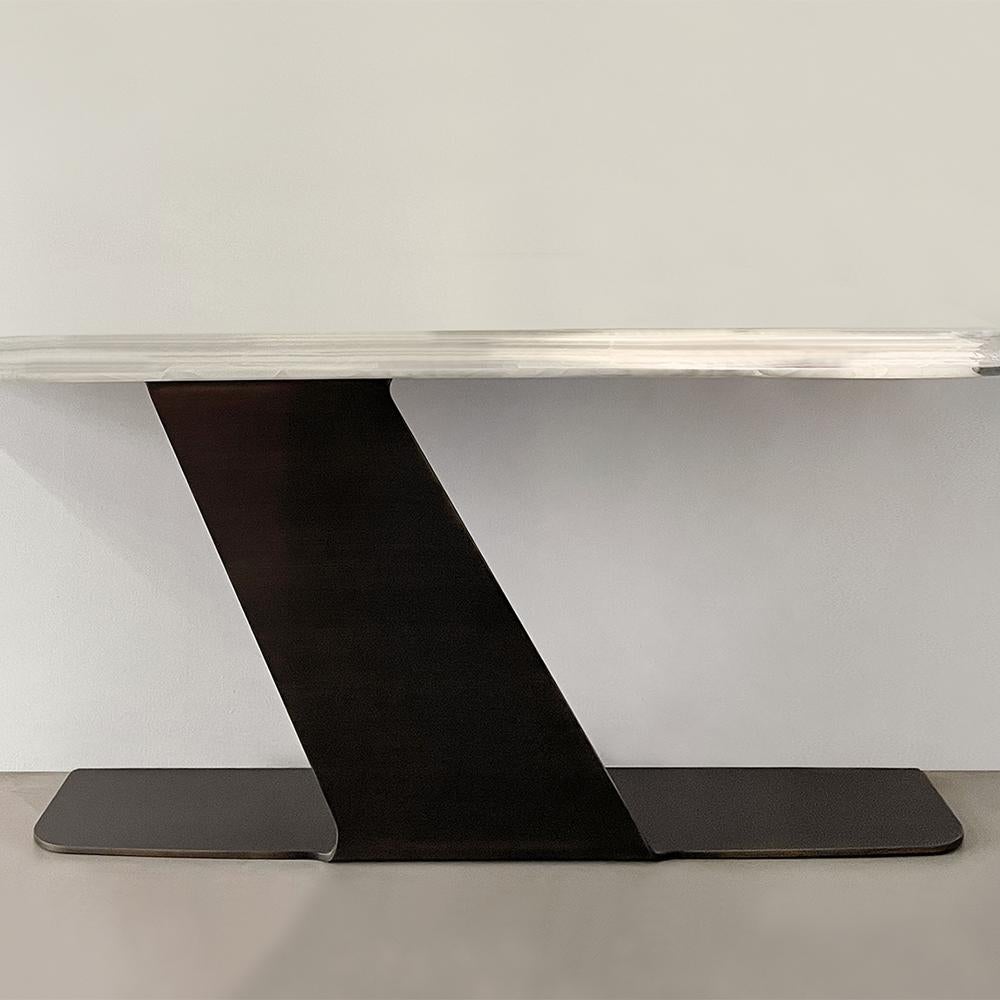 Signature Console Table In New Condition For Sale In Paris, FR