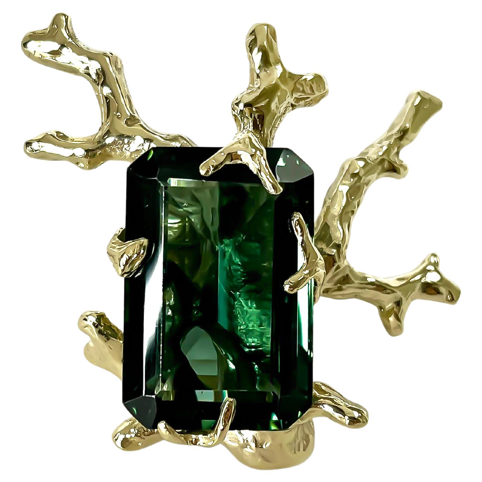 Signature Coral Ring in Emerald Quartz and Thai Gold Brass