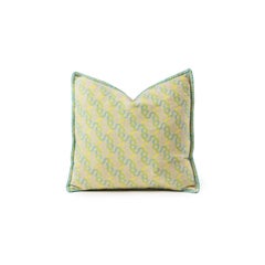 Cojín Signature de lana, cachemira y tejidos jacquard by altreforme