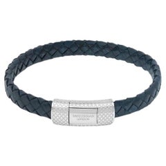 Ovales Armband von Signatur aus blauem Leder und rhodiniertem Sterlingsilber, Größe S