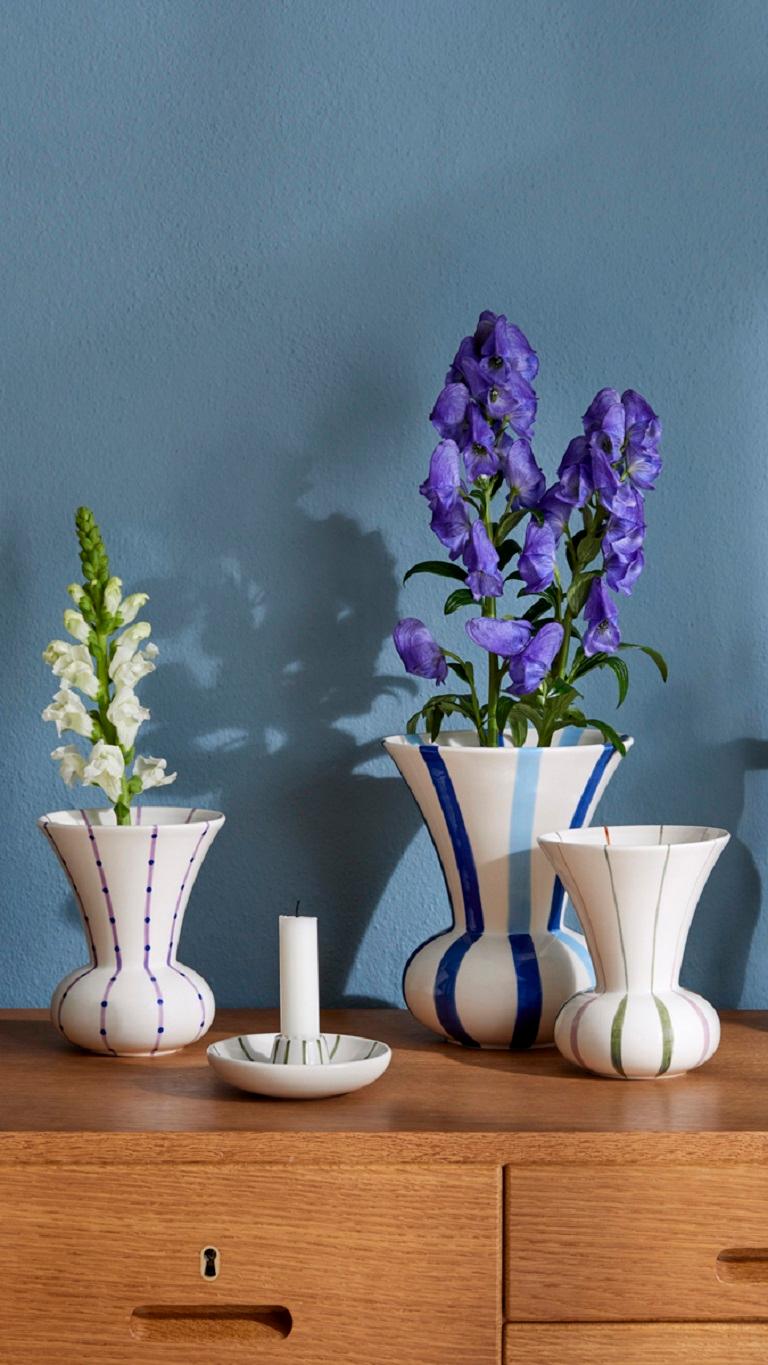 Signature Vase, Purple For Sale 2