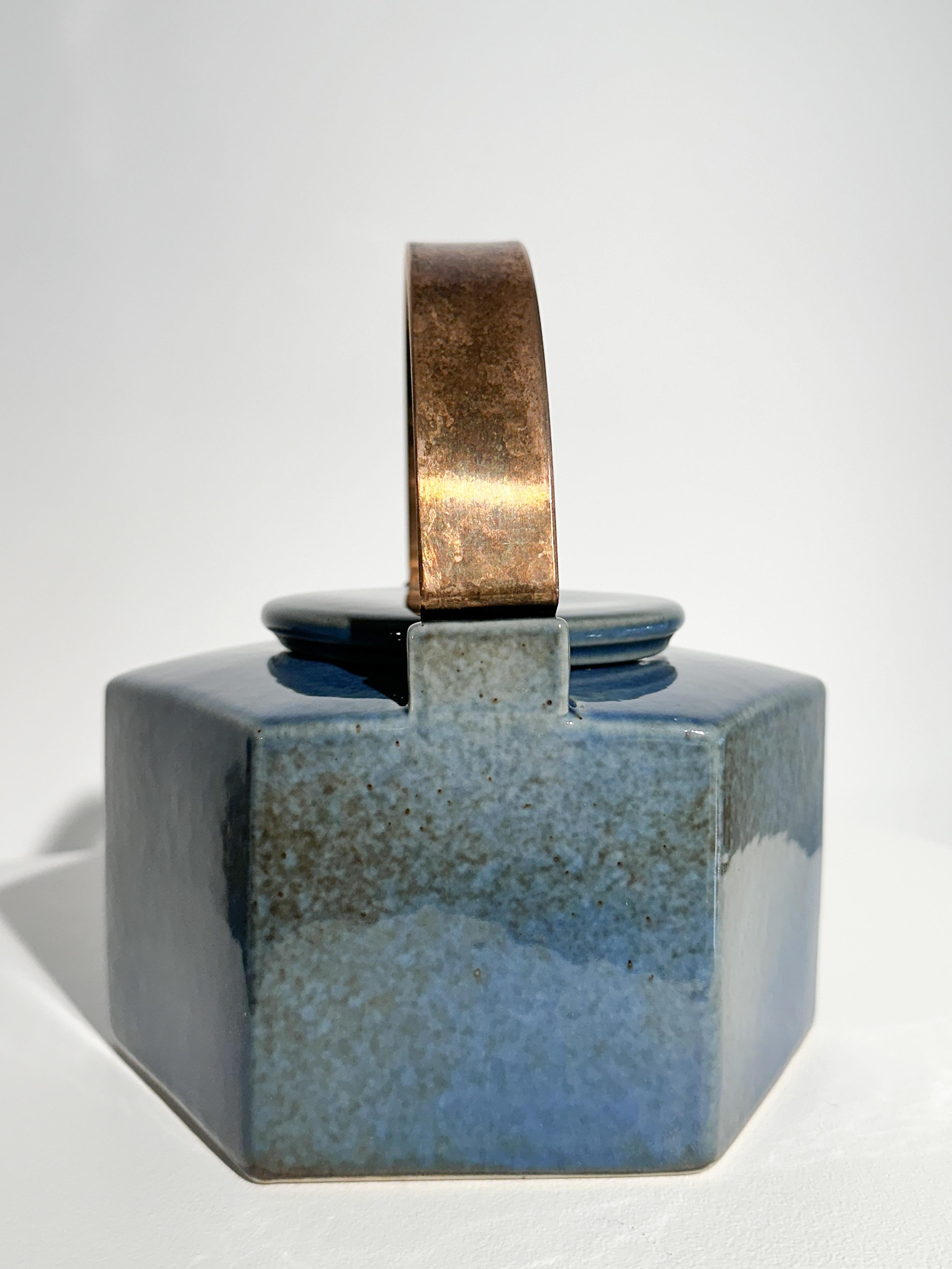 Signe Persson-Melin Théière Rörstrand Grès Bleu Céramique Cuivre 1970 Bon état - En vente à Basel, BS