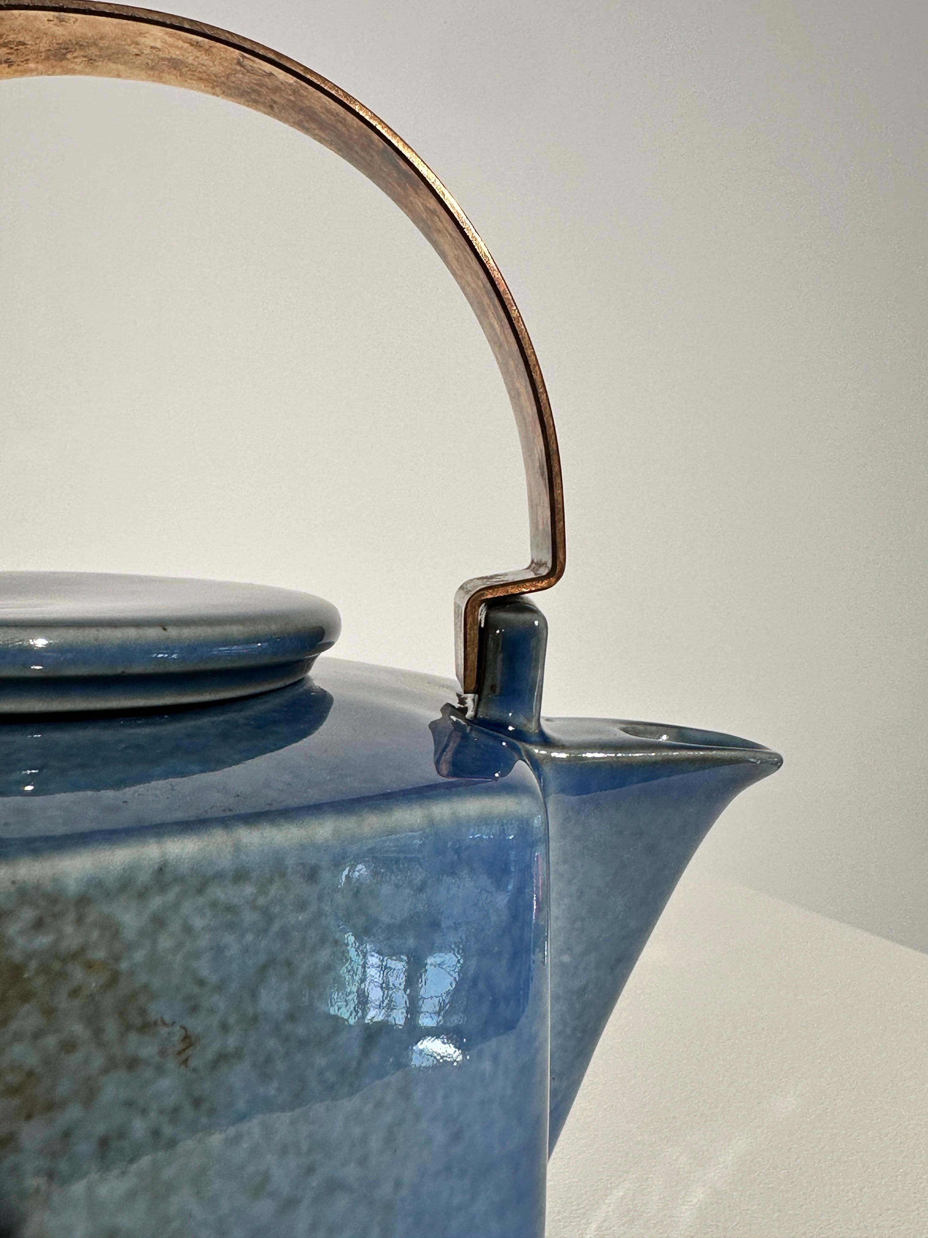 Signe Persson-Melin Théière Rörstrand Grès Bleu Céramique Cuivre 1970 en vente 1