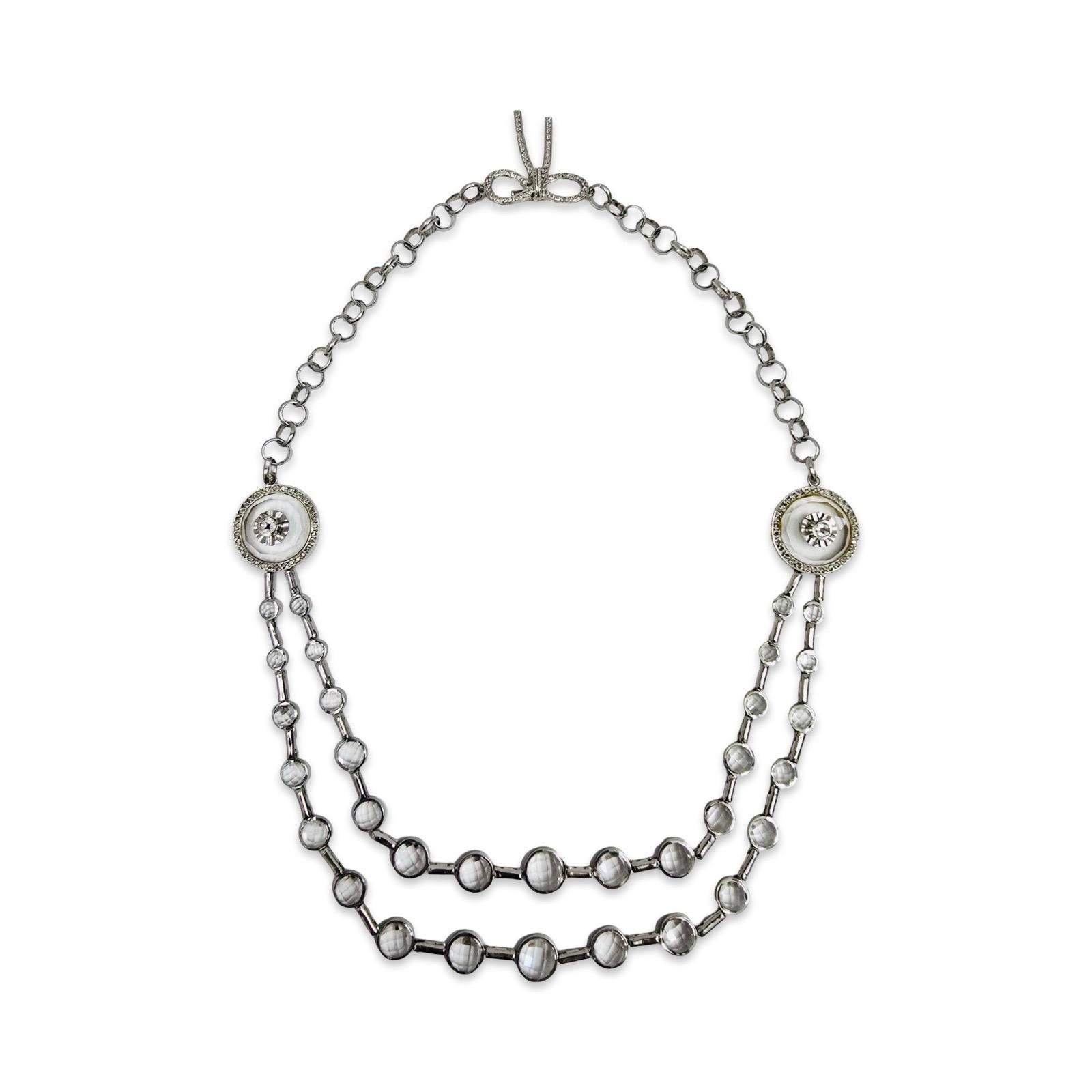 Collana a doppio filo con motivo a fiocco in quarzo e diamanti 18k firmati in vendita 5