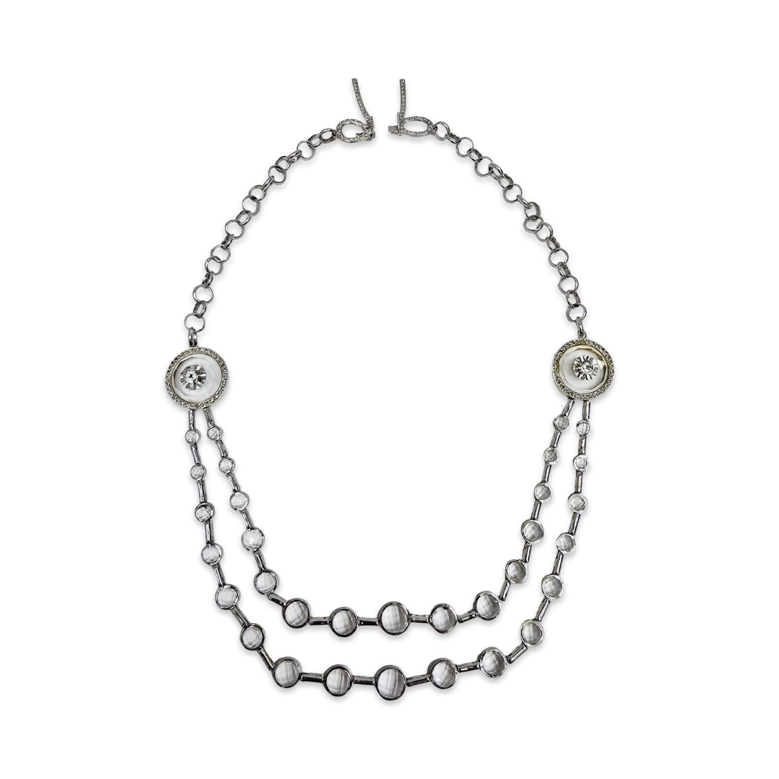 Collana a doppio filo con motivo a fiocco in quarzo e diamanti 18k firmati in vendita 7