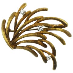 Signed 18 Karat Gold Rays Pin Brooch with Diamond Accents