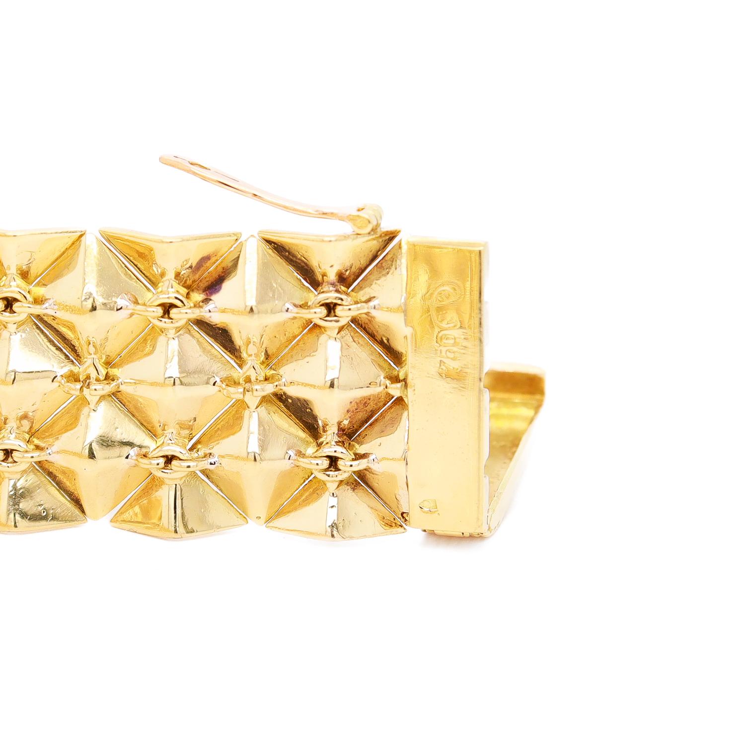 Bracelet en or et pierres multiples signé Gubelin L'Enfant 18K Attribué en vente 7