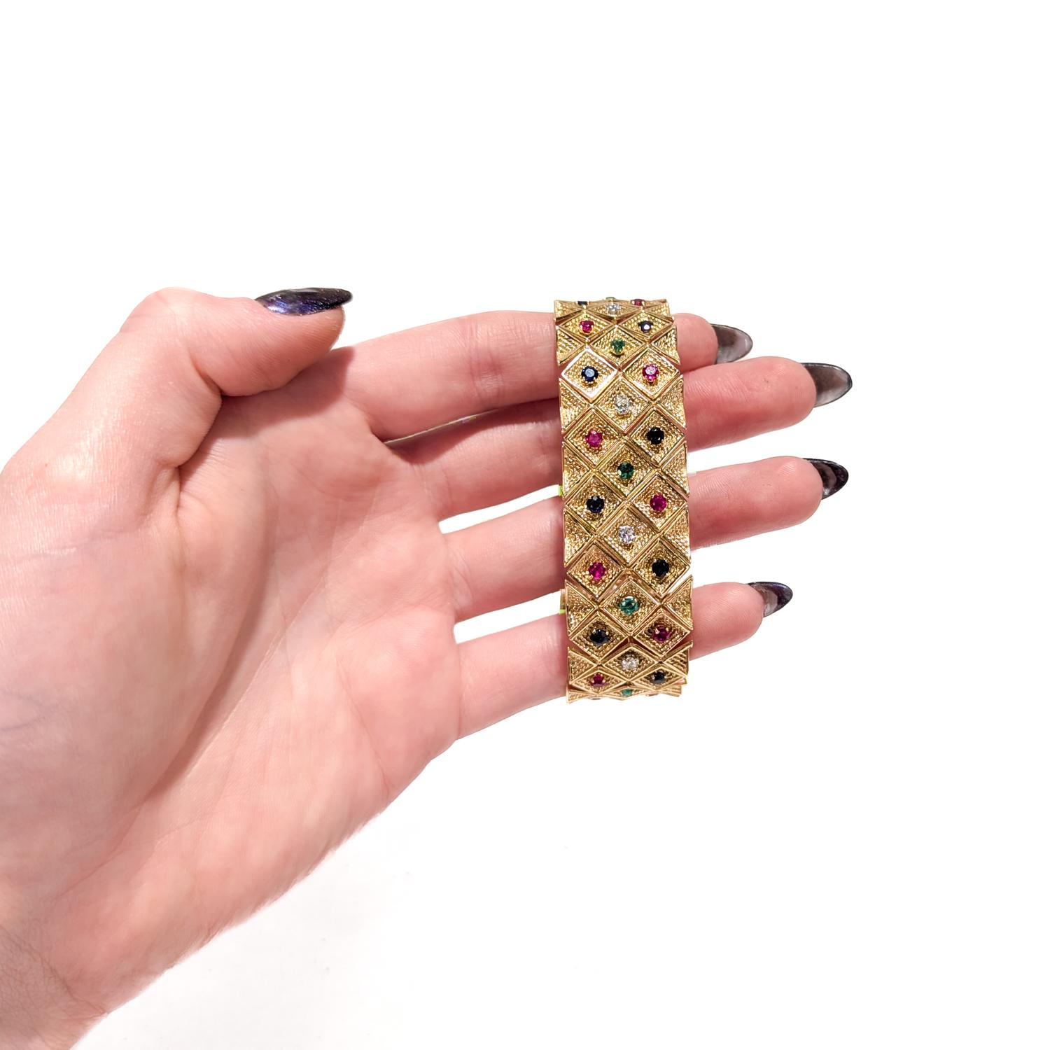 Bracelet en or et pierres multiples signé Gubelin L'Enfant 18K Attribué en vente 9