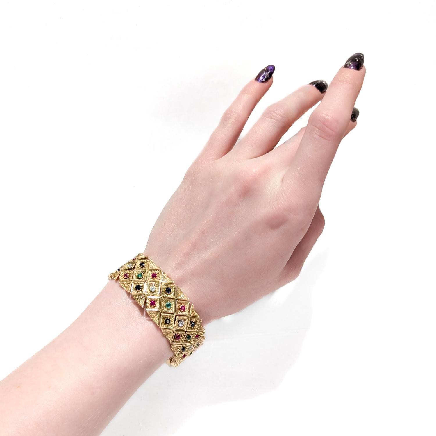 Moderne Bracelet en or et pierres multiples signé Gubelin L'Enfant 18K Attribué en vente