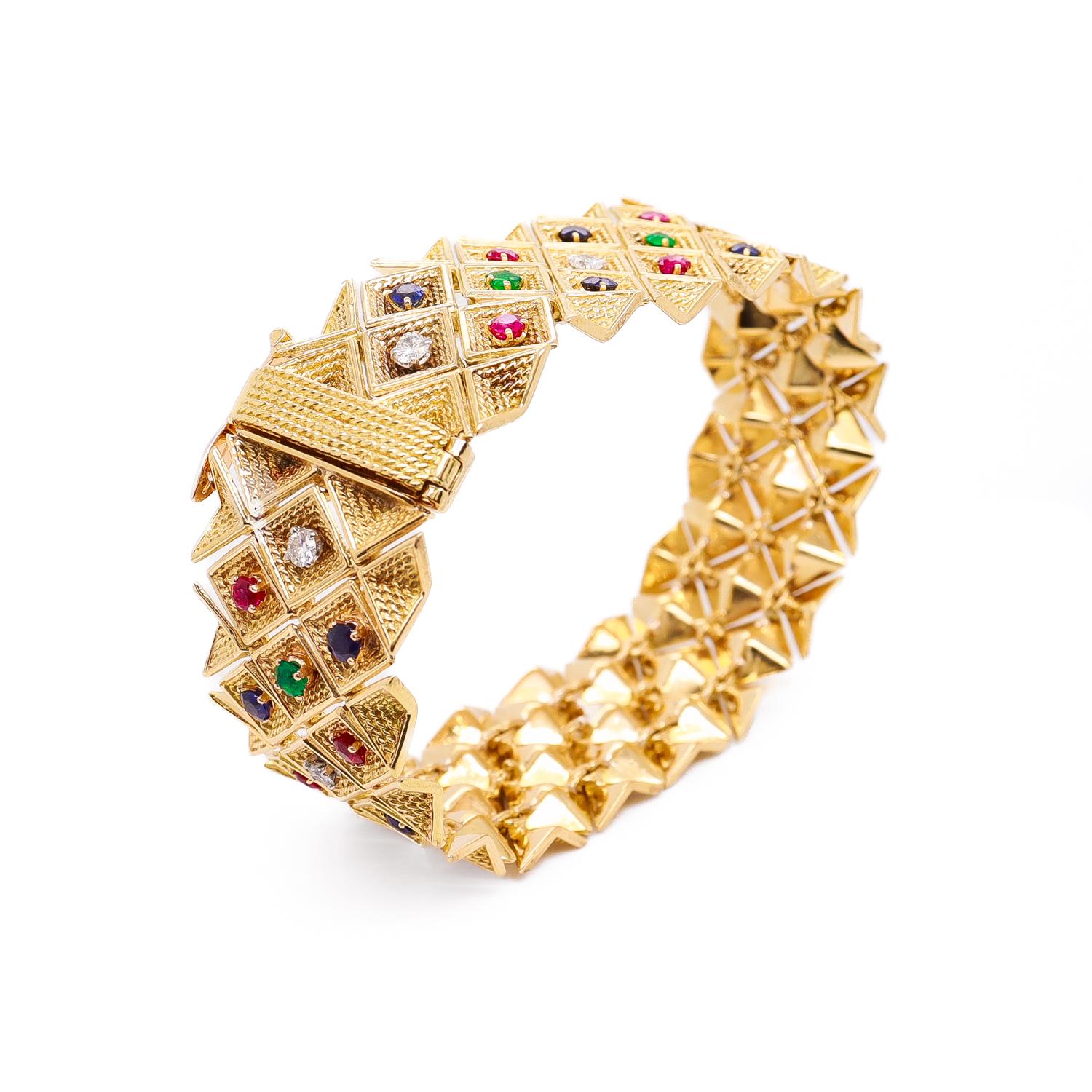 Bracelet en or et pierres multiples signé Gubelin L'Enfant 18K Attribué Bon état - En vente à Philadelphia, PA