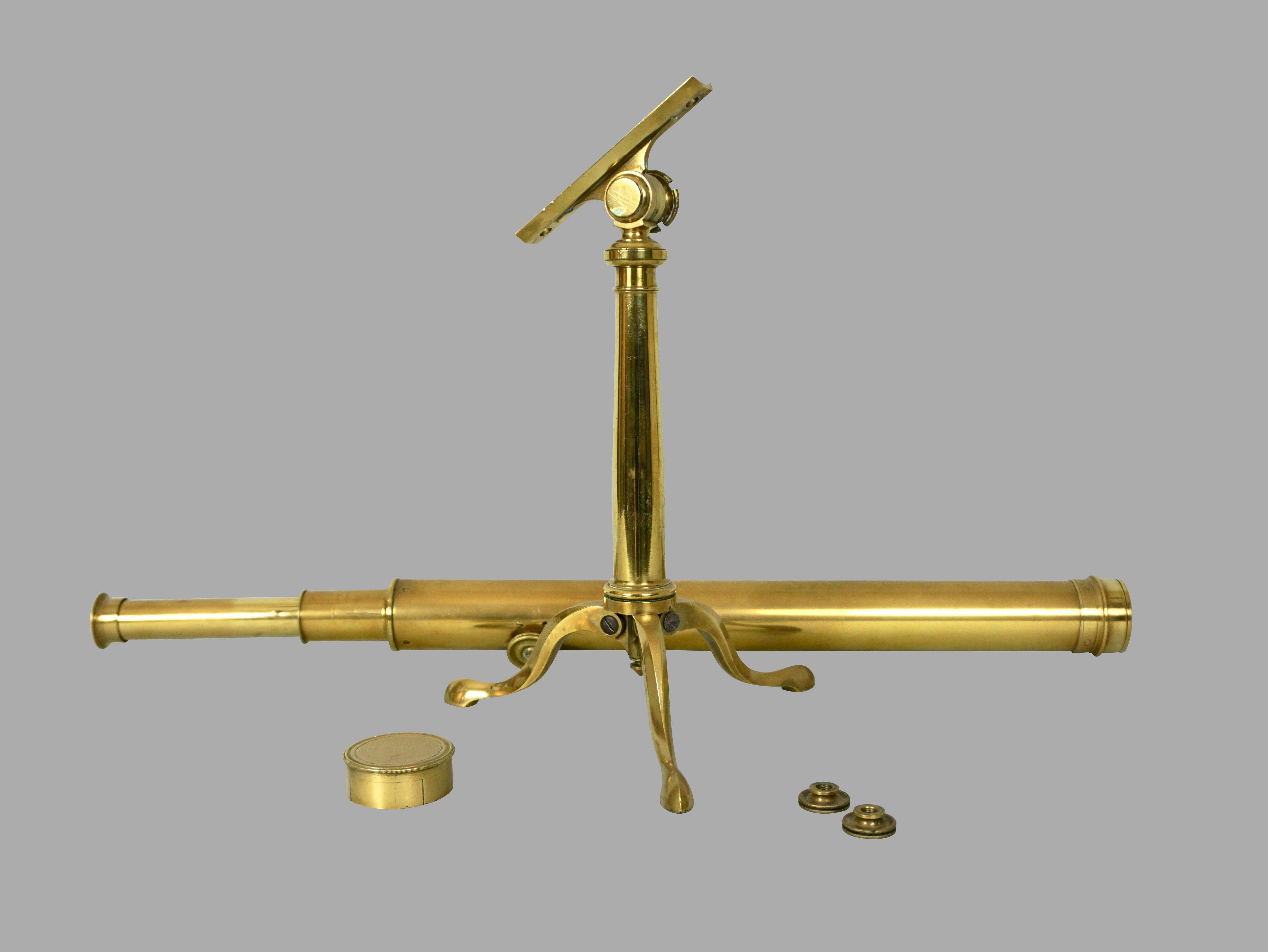 Signed 19th Century French Brass Tabletop Telescope with Tripod In Good Condition In San Francisco, CA