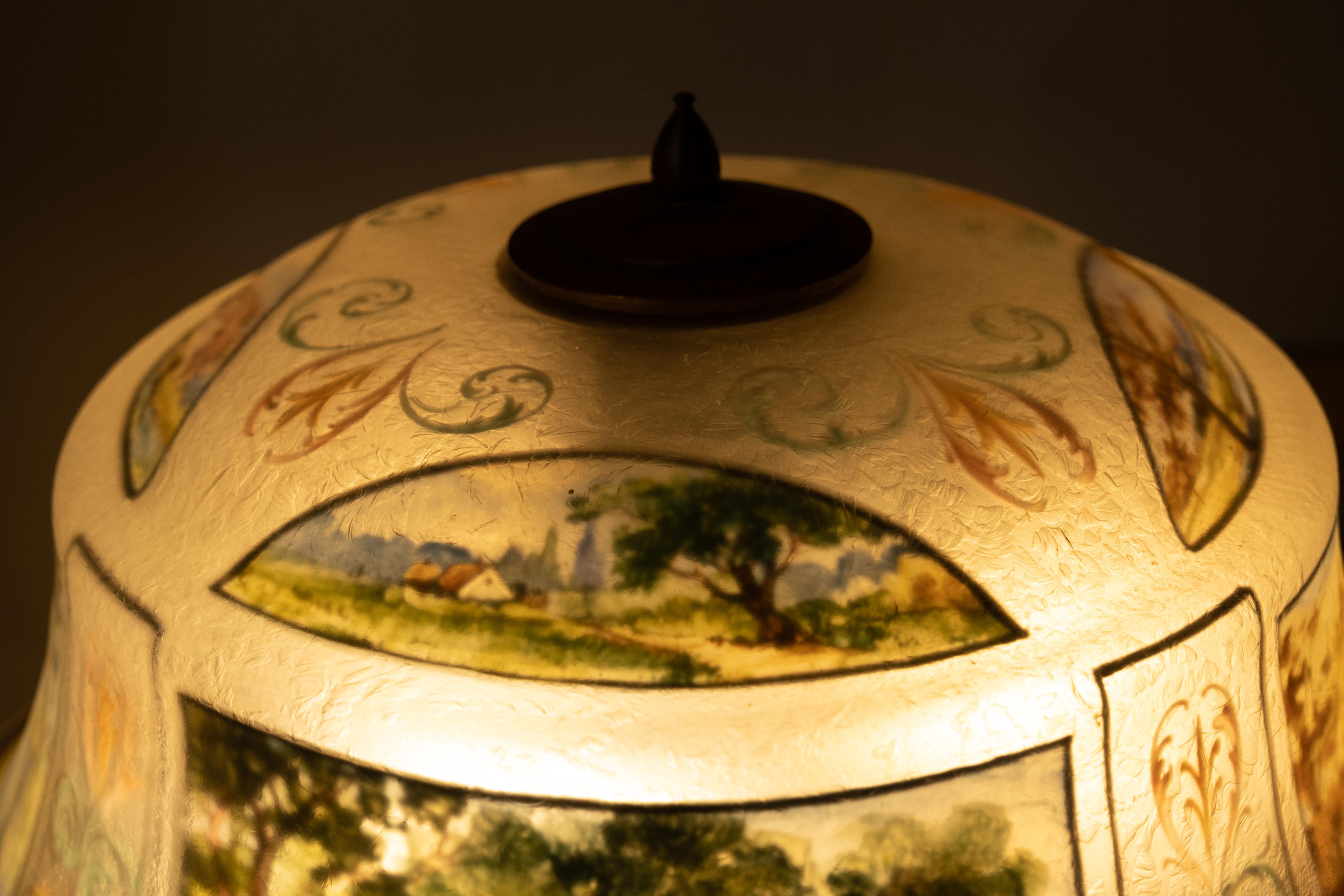 Signed 19th Century Reverse Painted Pairpoint Lamp For Sale 7