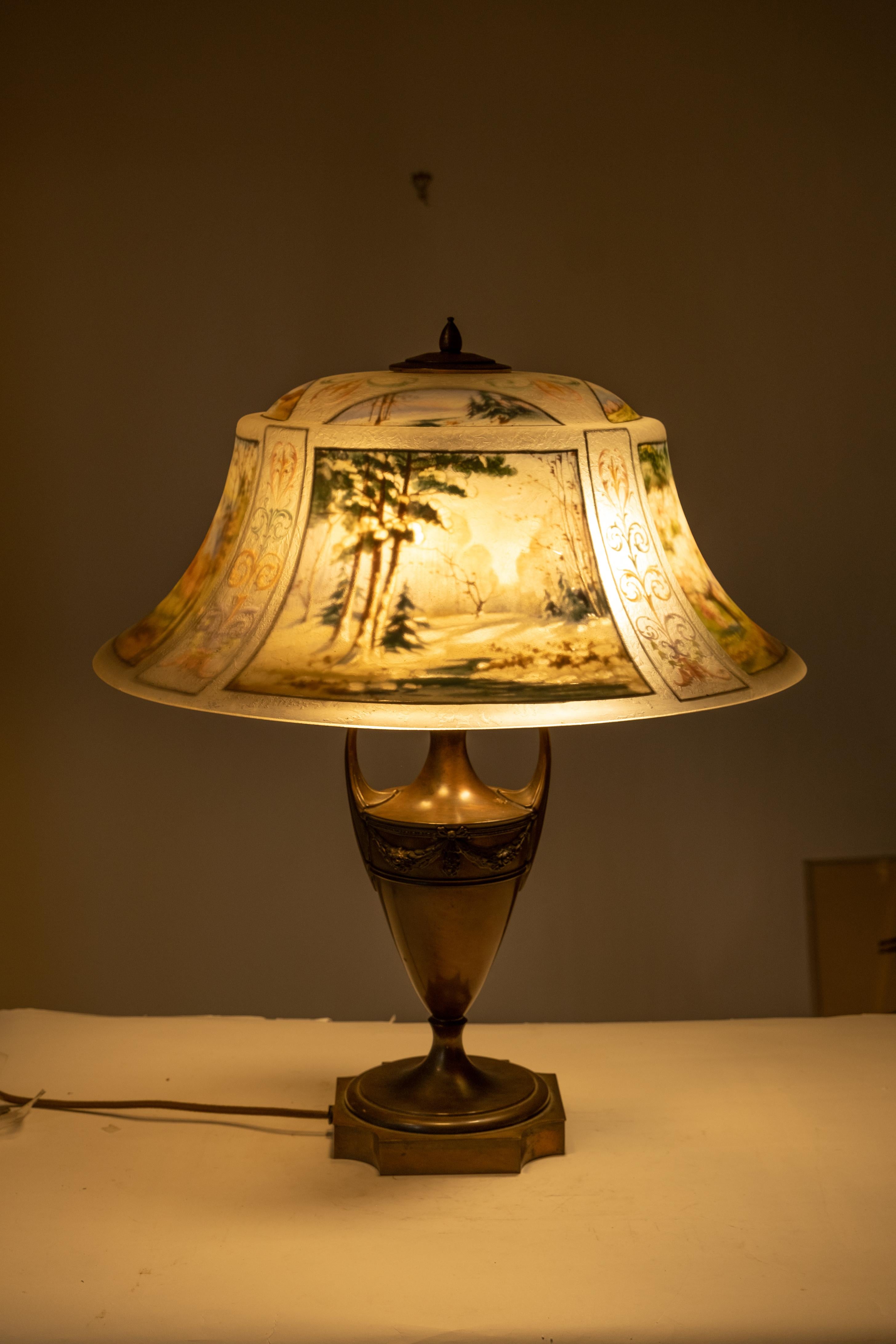 Signed 19th Century Reverse Painted Pairpoint Lamp For Sale 2
