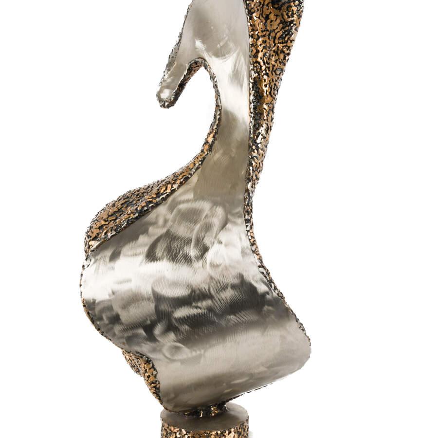 Signierte abstrakte Metallskulptur (Sonstiges) im Angebot