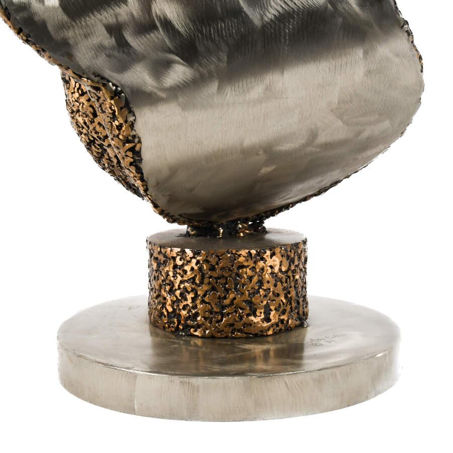 Signierte abstrakte Metallskulptur (amerikanisch) im Angebot