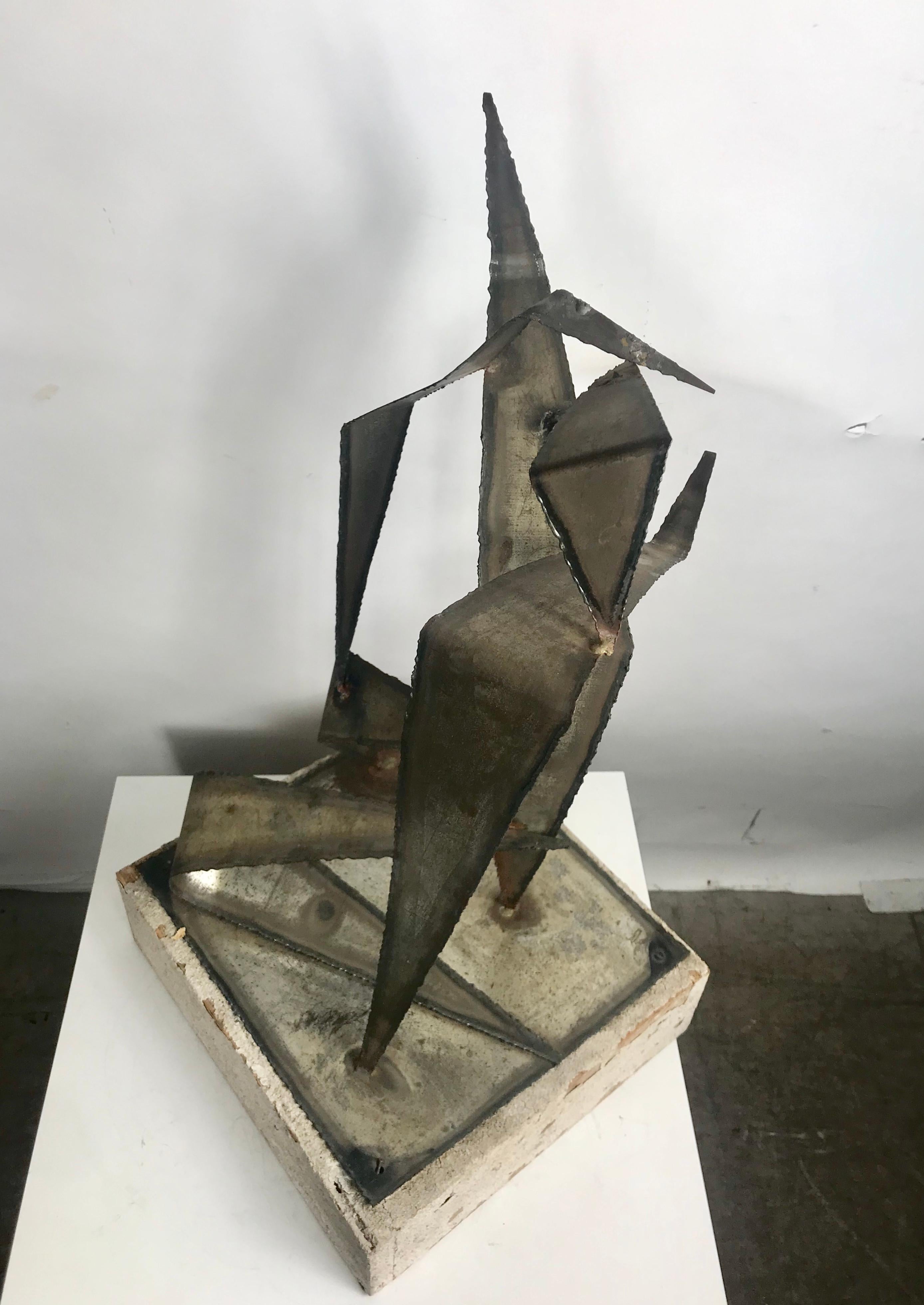 Signed Abstract Modernist Metal Sculpture Attributted to Early Curtis Jere For Sale 2