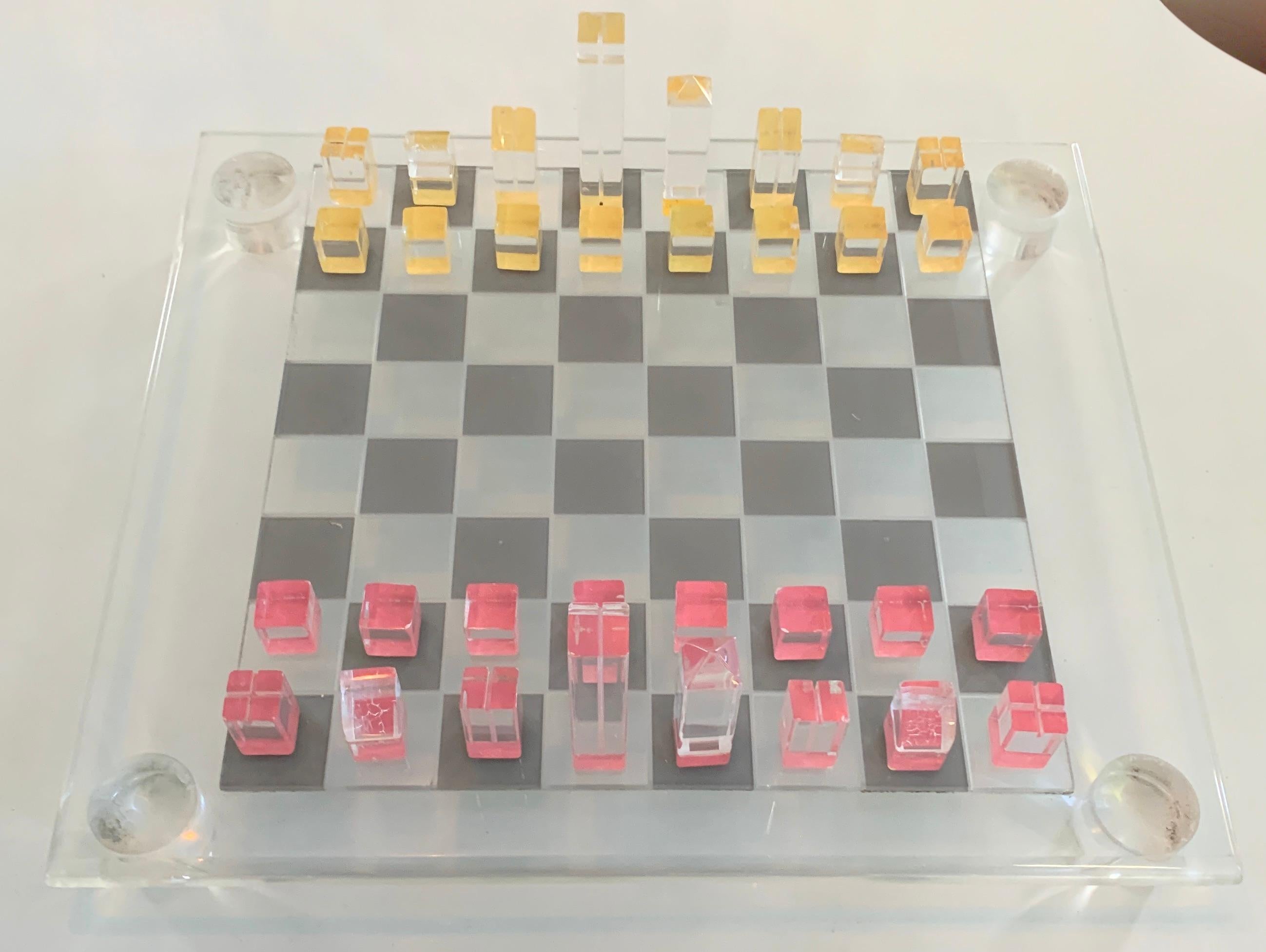 Signed Acrylic Modernist Bauhaus Inspired Chess Set In Good Condition For Sale In Los Angeles, CA