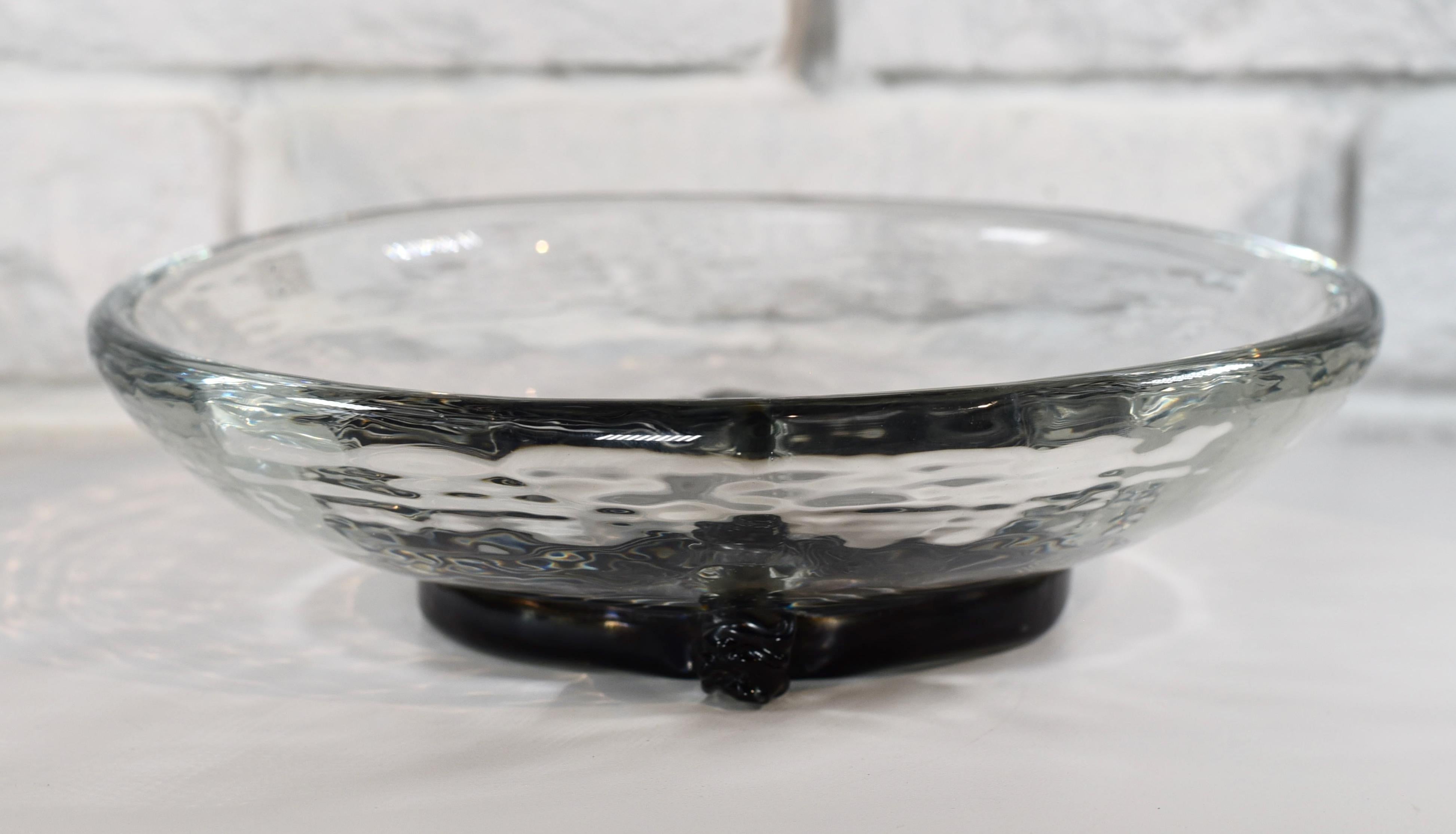 20th Century Signed Alfredo Barbini Murano Italian Art Glass Leaf Bowl  For Sale