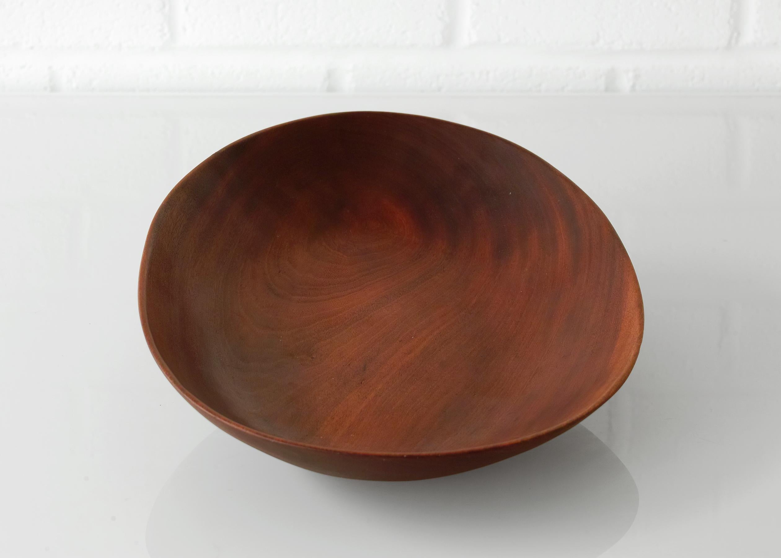 Signed American Studio Hand-Carved Wooden Bowl For Sale 6