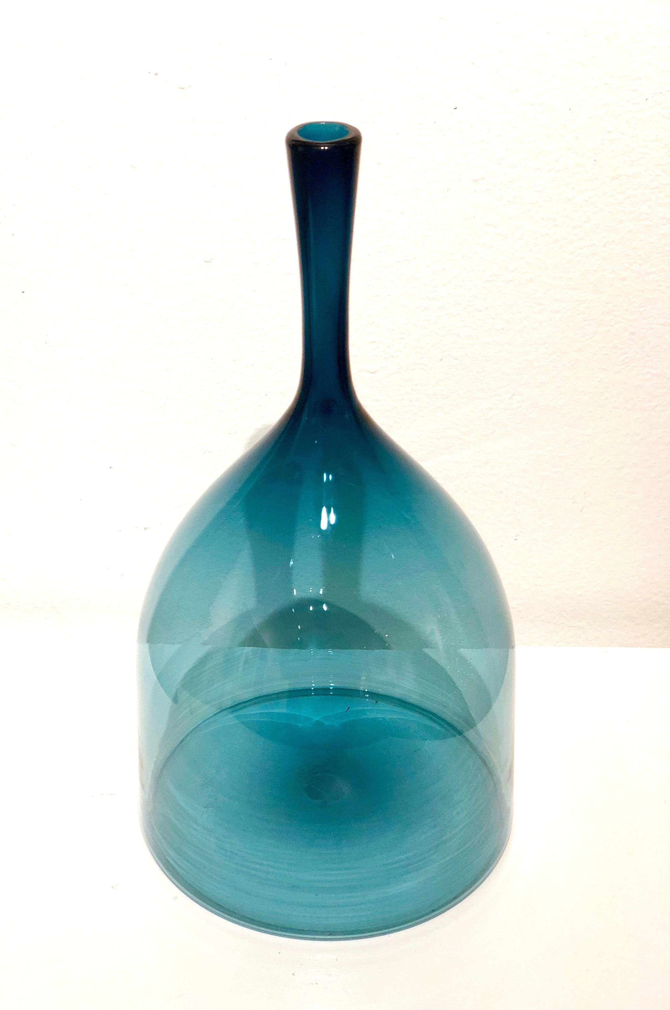 Signed and Dated Scandinavian Mouth Blown Glass Bottle (Skandinavische Moderne)
