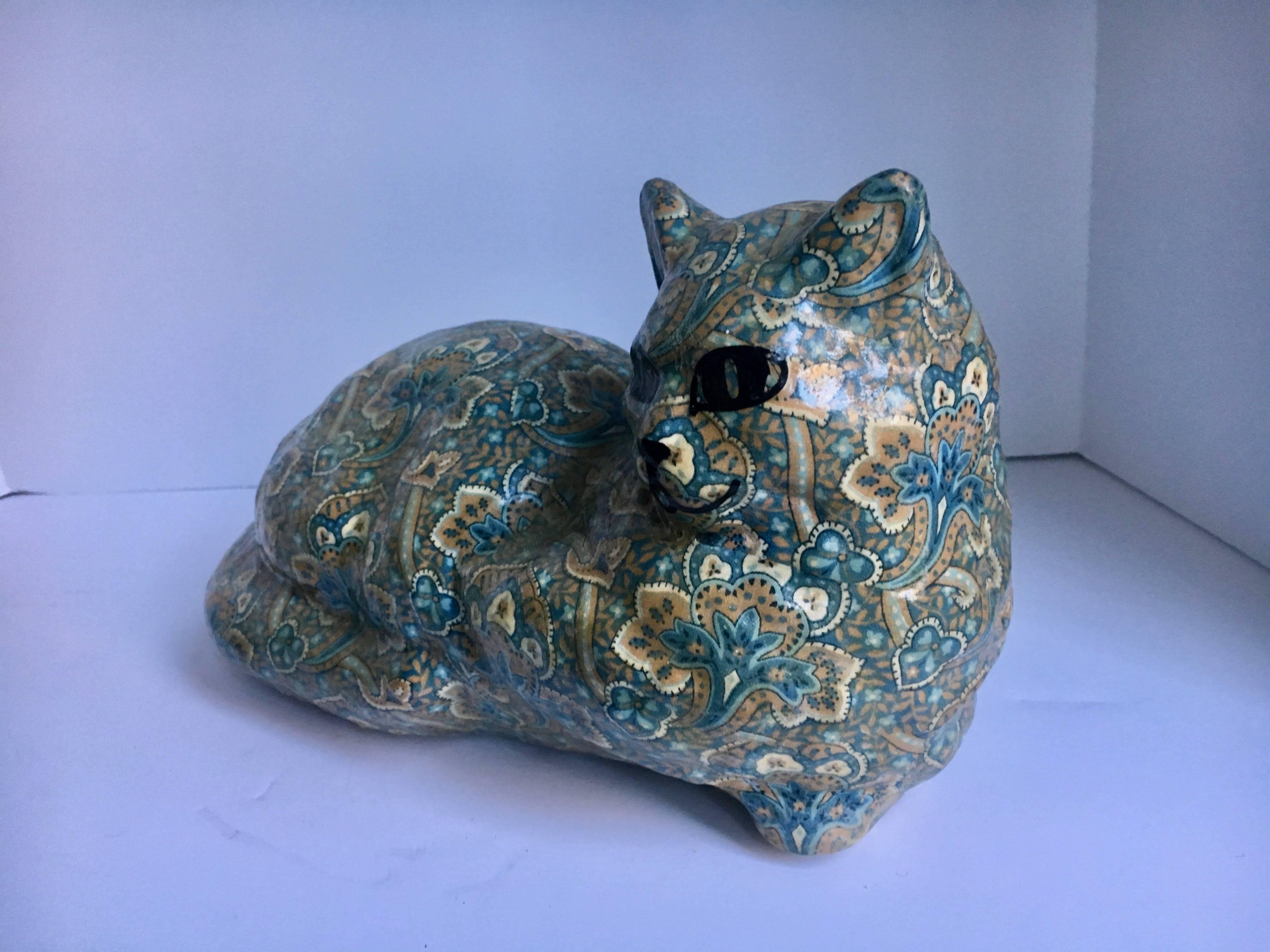 Signed and Numbered Pottery Cat In Excellent Condition In Los Angeles, CA